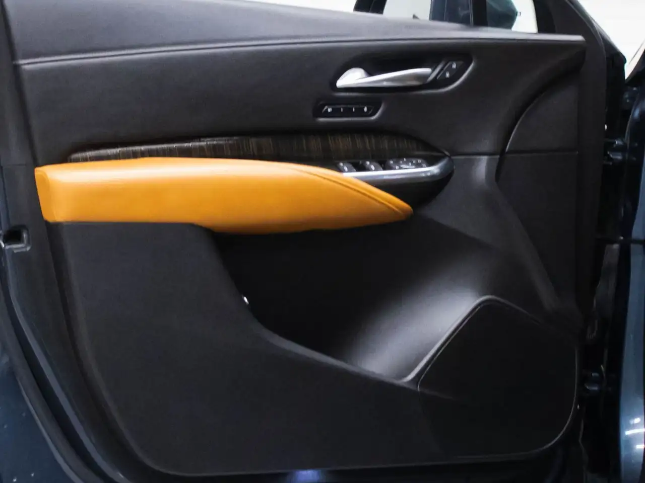 Cadillac XT4 снимка Cadillac XT4
