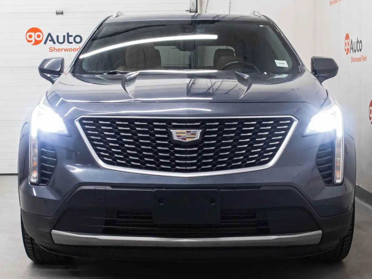 Cadillac XT4 снимка Cadillac XT4