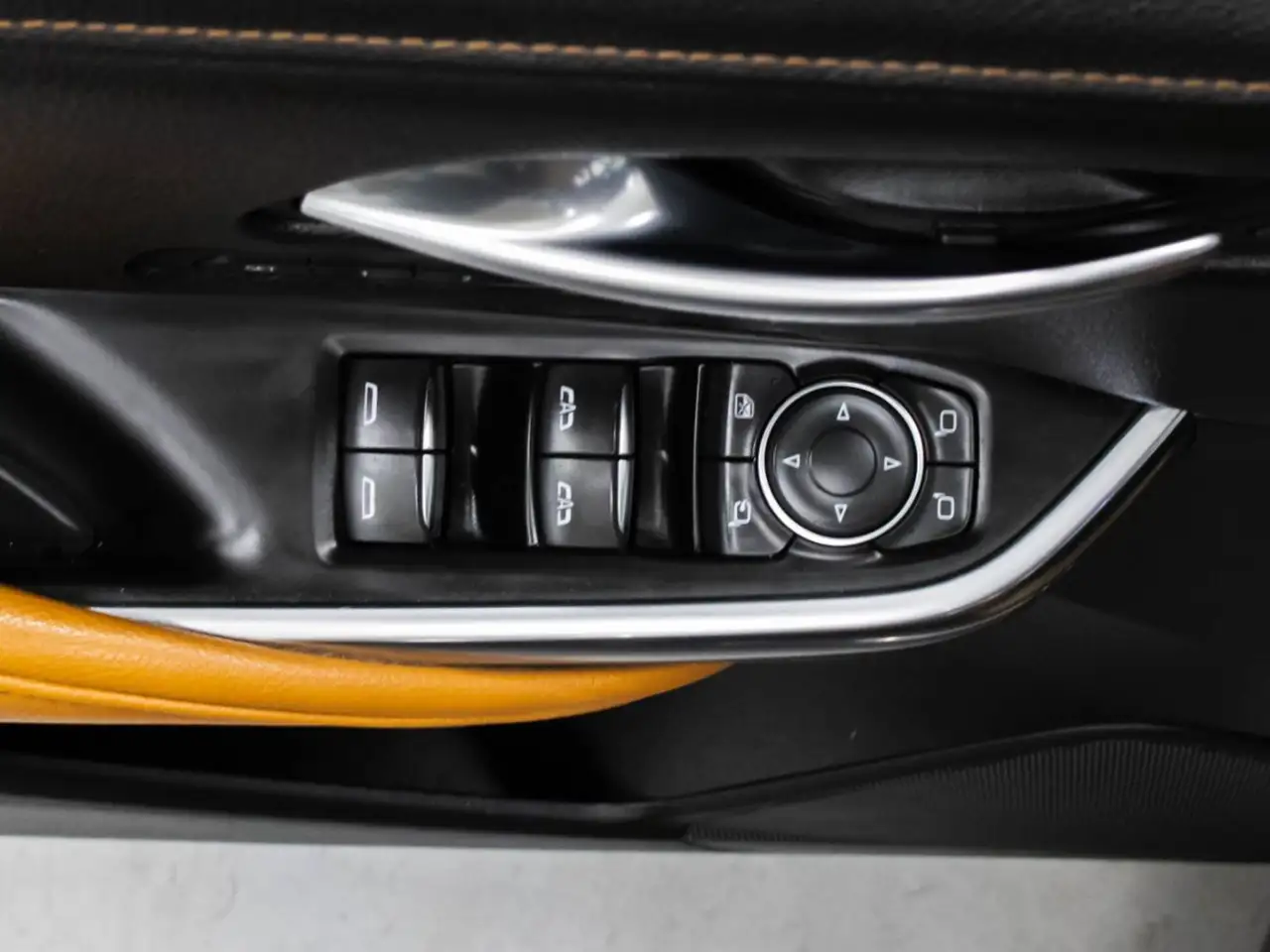 Cadillac XT4 снимка Cadillac XT4