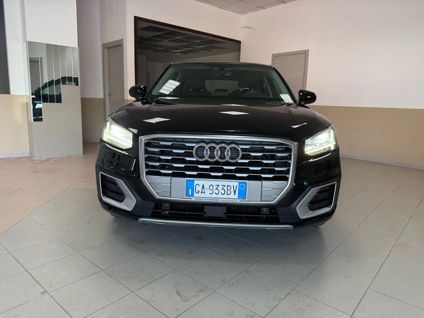 Audi Q2 30 1.6 tdi Identity Black s-tronic - 2