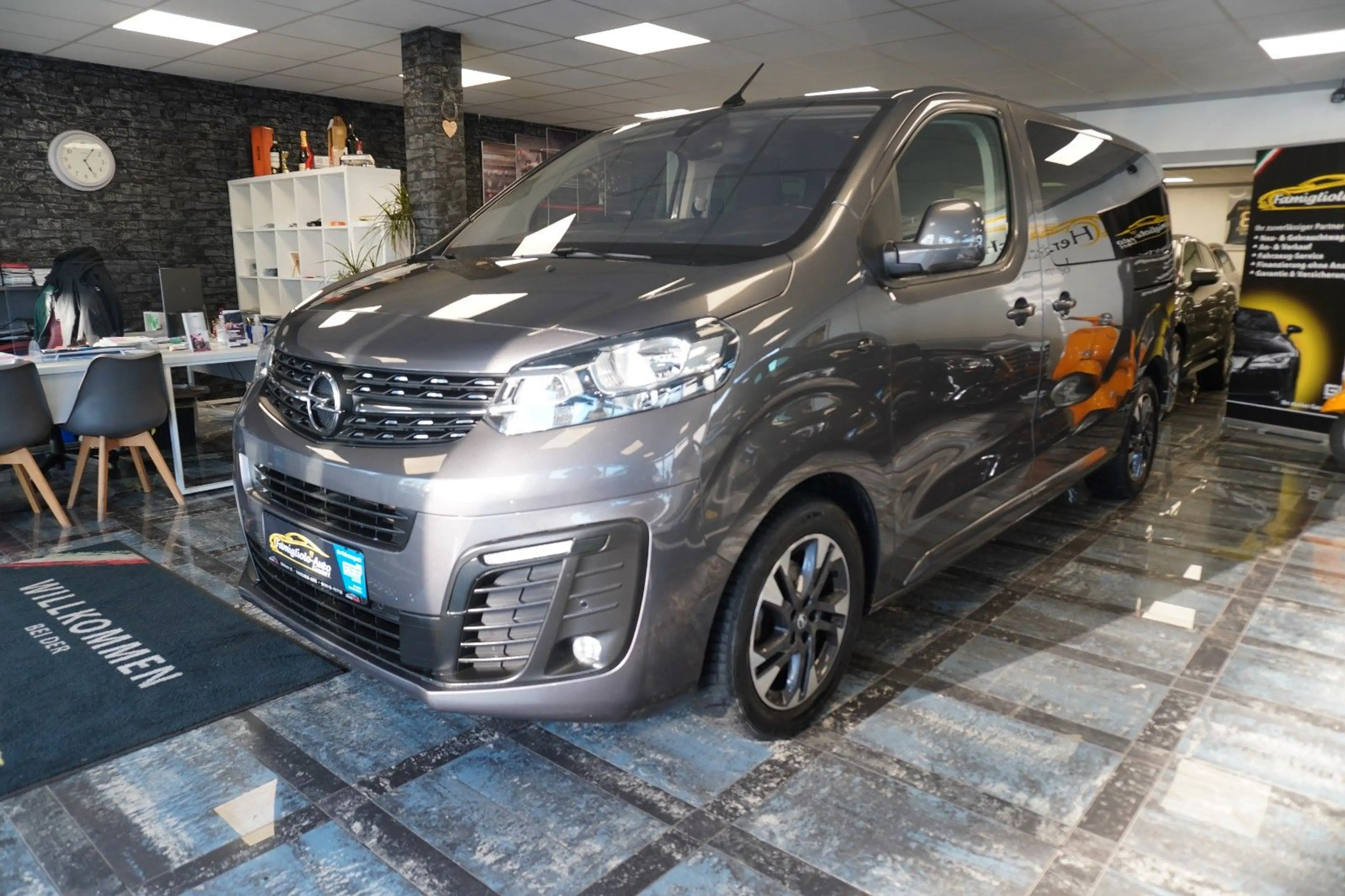 Opel Zafira Life Edition M/Navigation/Kamera/1.Vorhal — photo 15