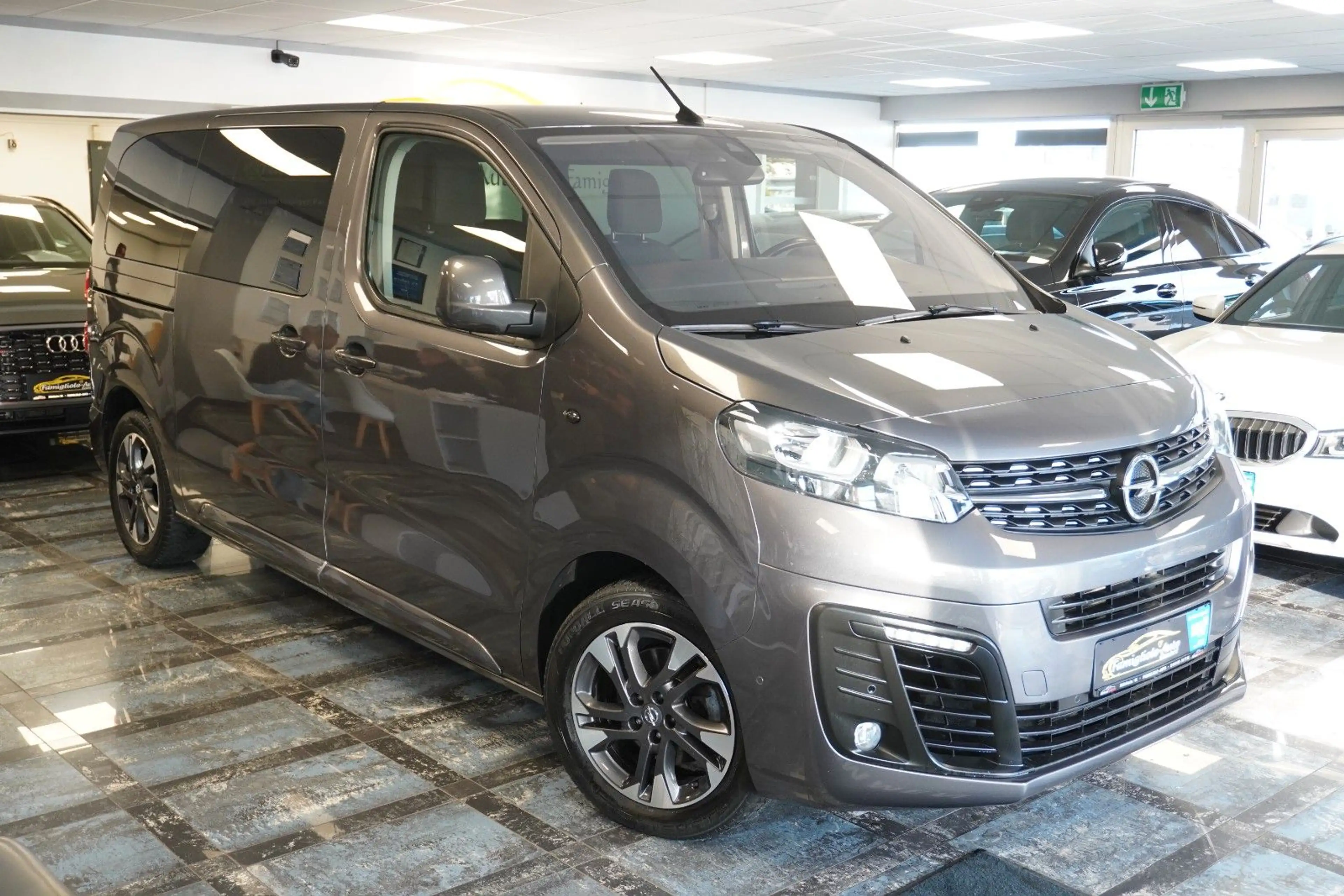 Opel Zafira Life Edition M/Navigation/Kamera/1.Vorhal — photo 5