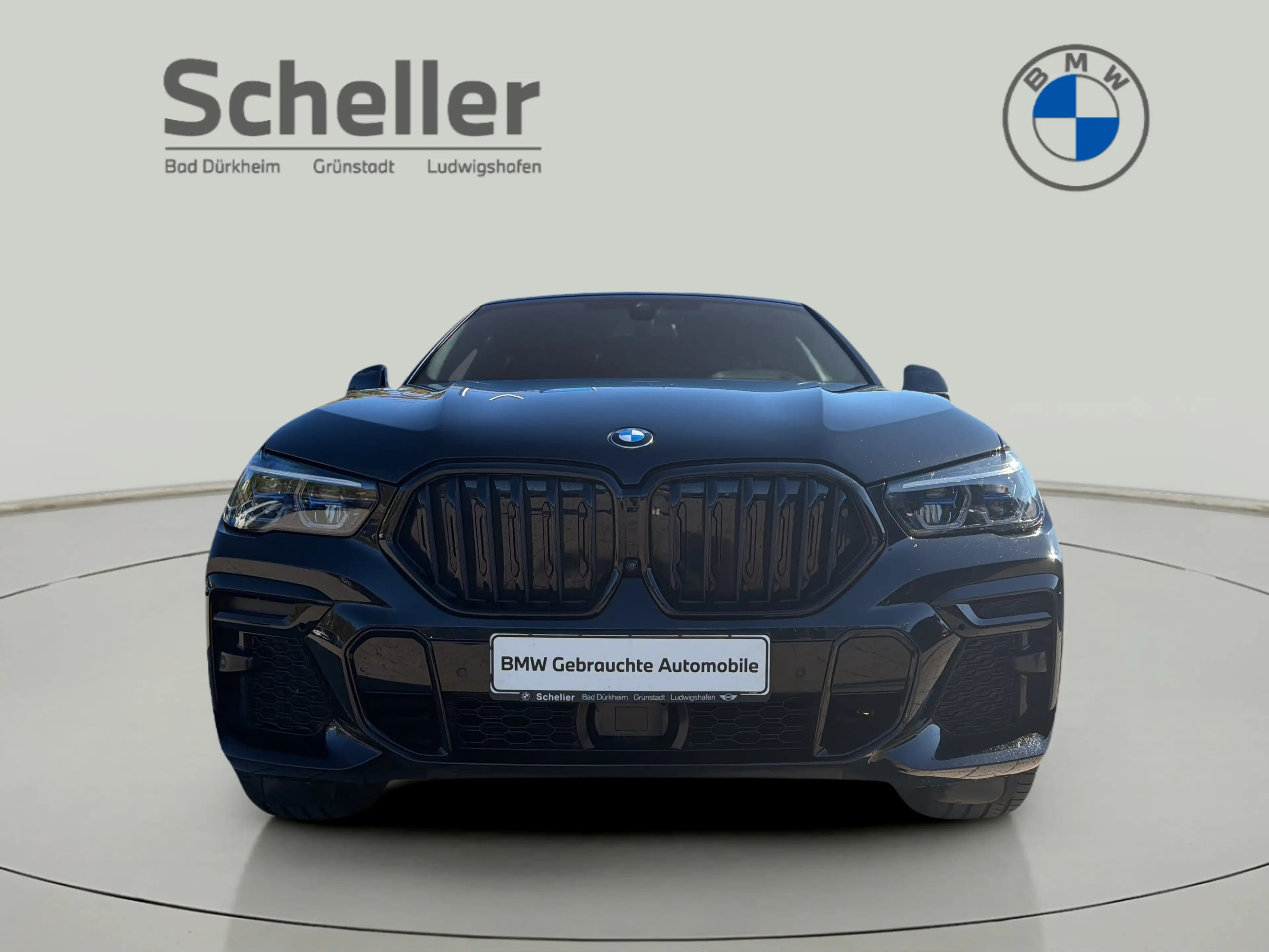 BMW X6 xDrive40d — photo 2