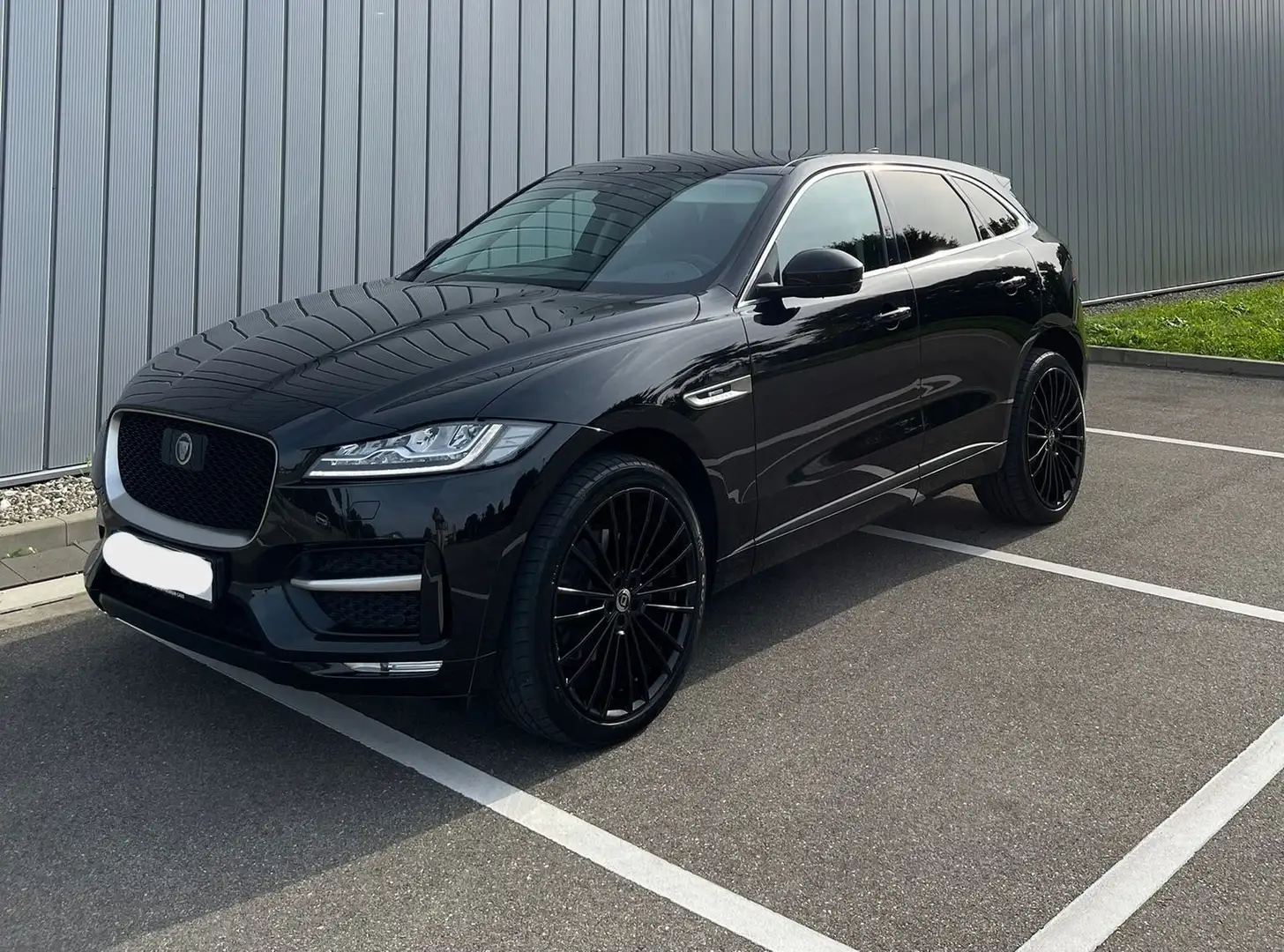 Jaguar F-Pace 30d AWD R-Sport - 2