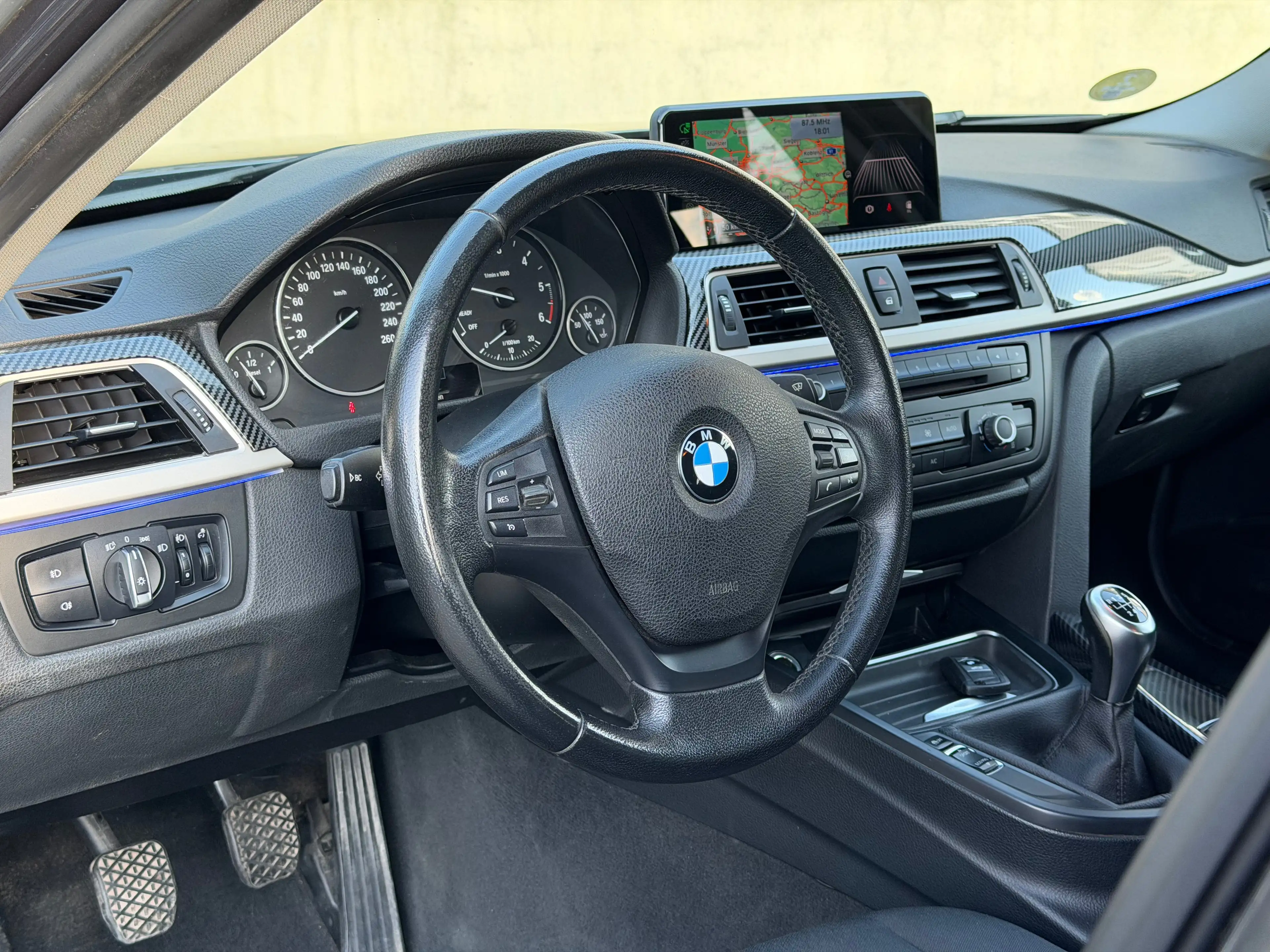 BMW 316 Touring 316 d — photo 9