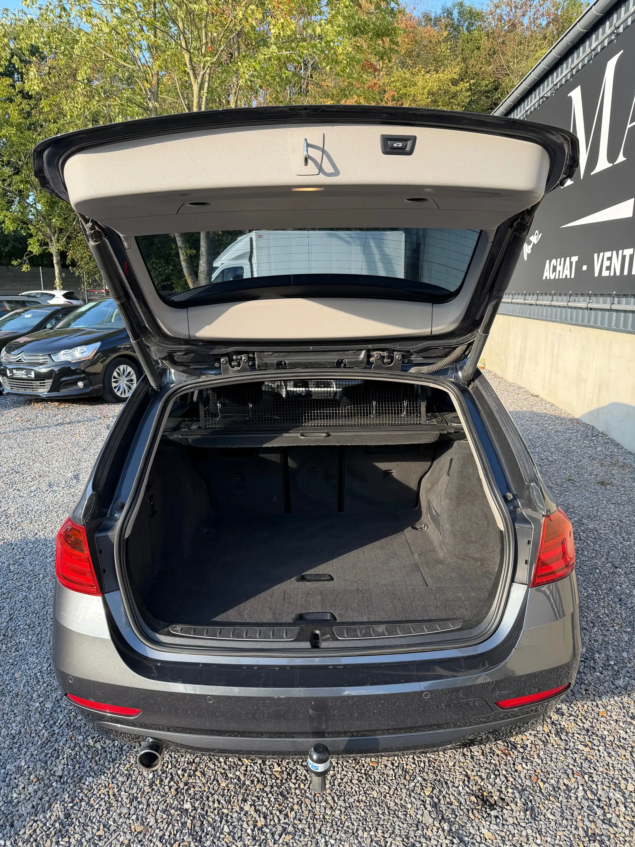 BMW 316 Touring 316 d — photo 7