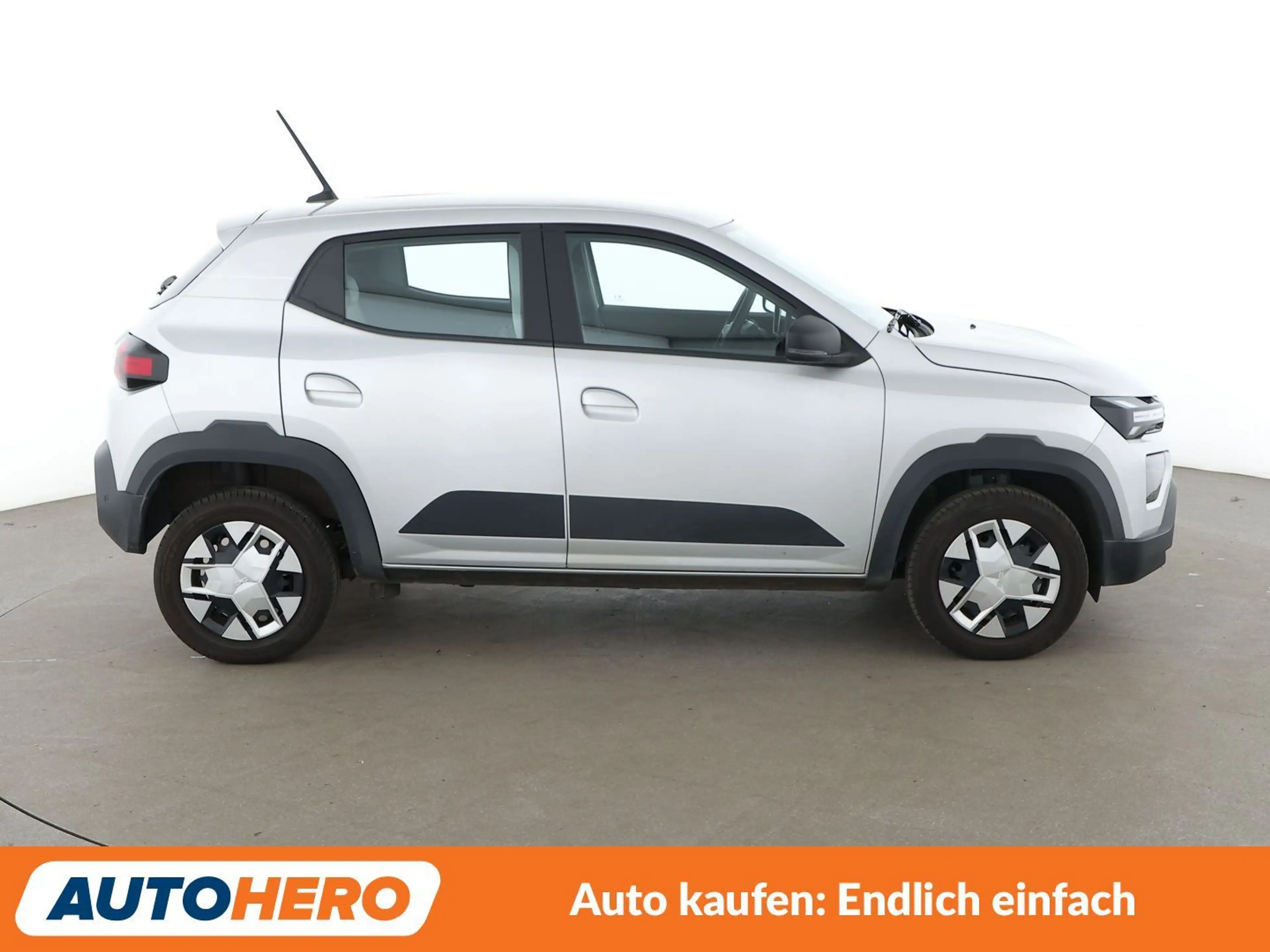 Dacia Spring electric drive 33 kW Expression Aut.*NAVI*SPUR* — photo 7