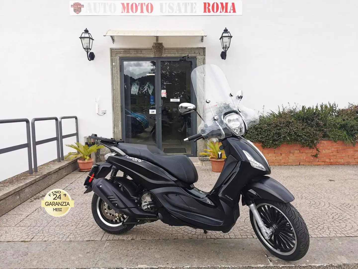 Piaggio Beverly 300 i.e. POLICE - EURO4 - RATE AUTO MOTO SCOOTER Negru - 1