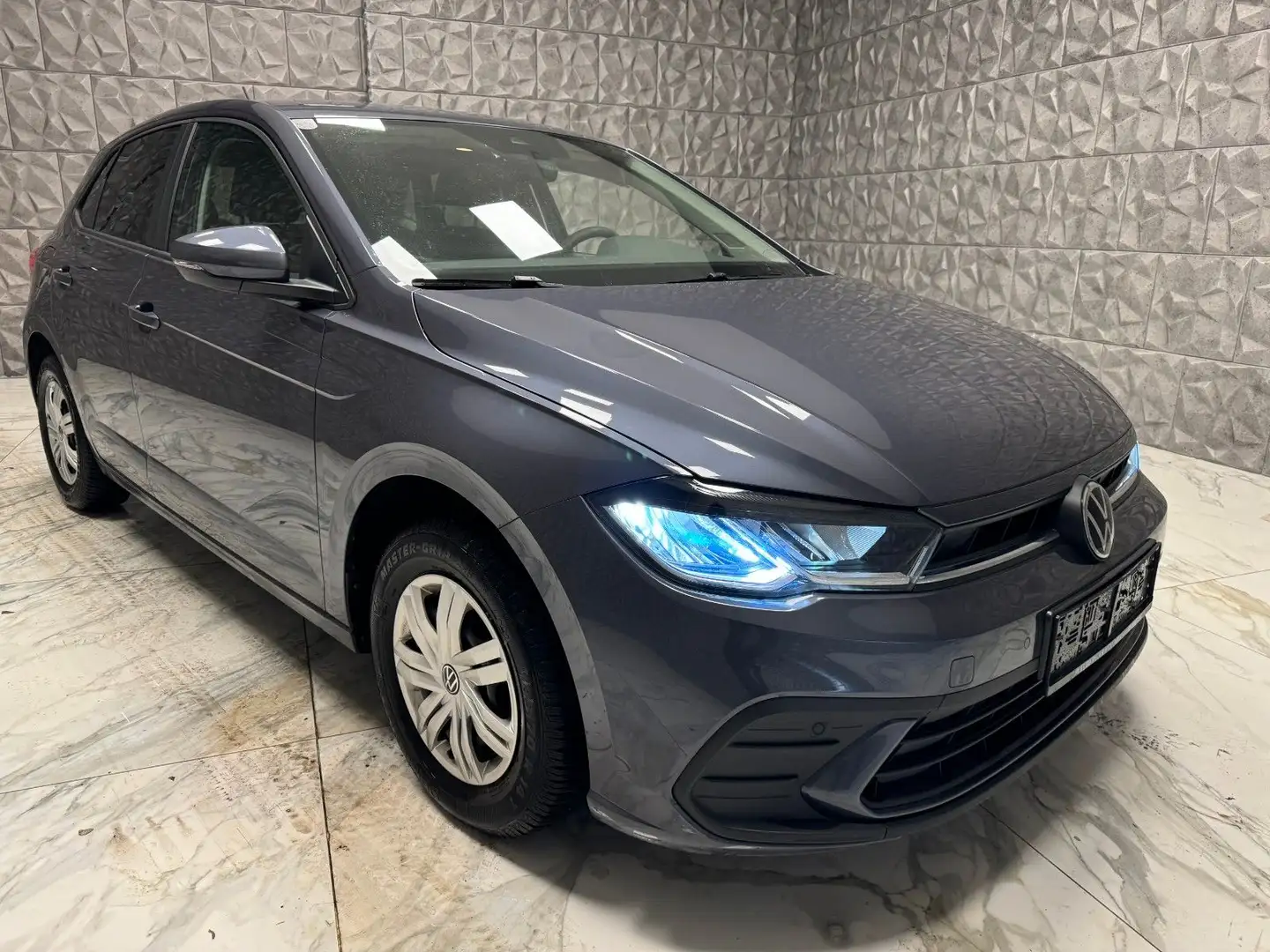 Volkswagen Polo VI Basis ** Voll Fahrberit ** Grau - 2