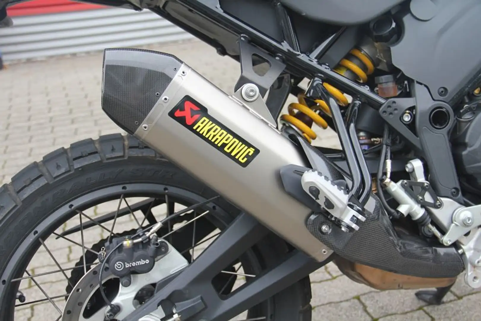 Ducati DesertX inkl. Akrapovic Auspuff* - 2
