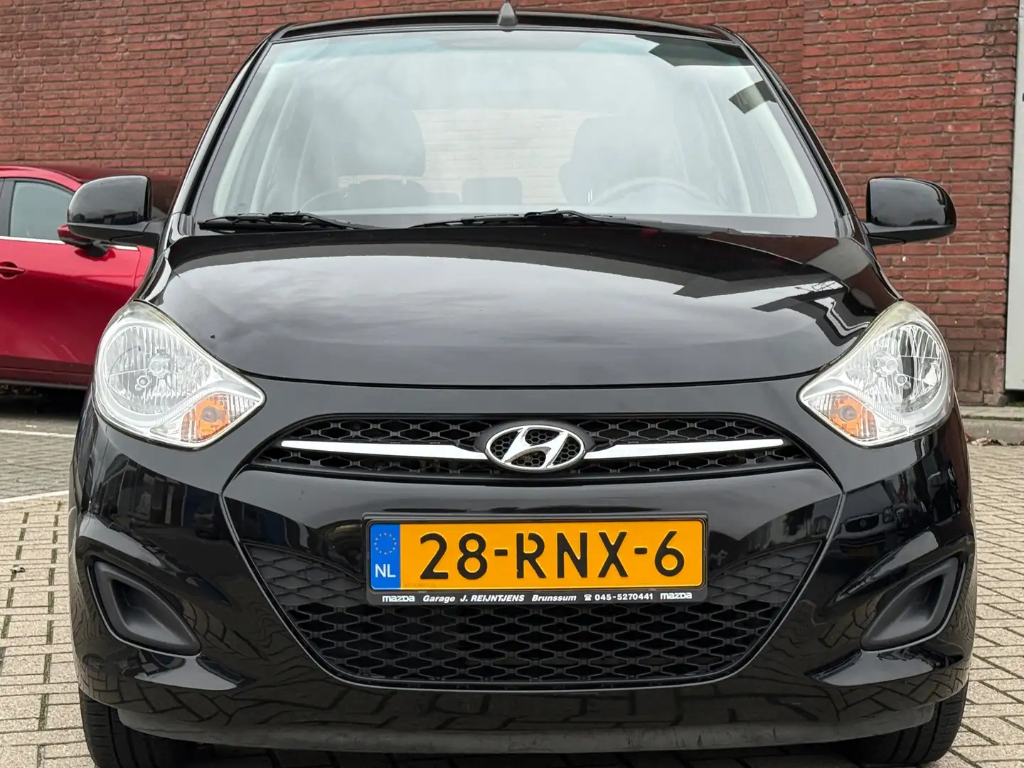 Hyundai i10 1.1 i-Drive Cool|5DRS|AIRCO|NAP|NIEUW-STAAT Schwarz - 2