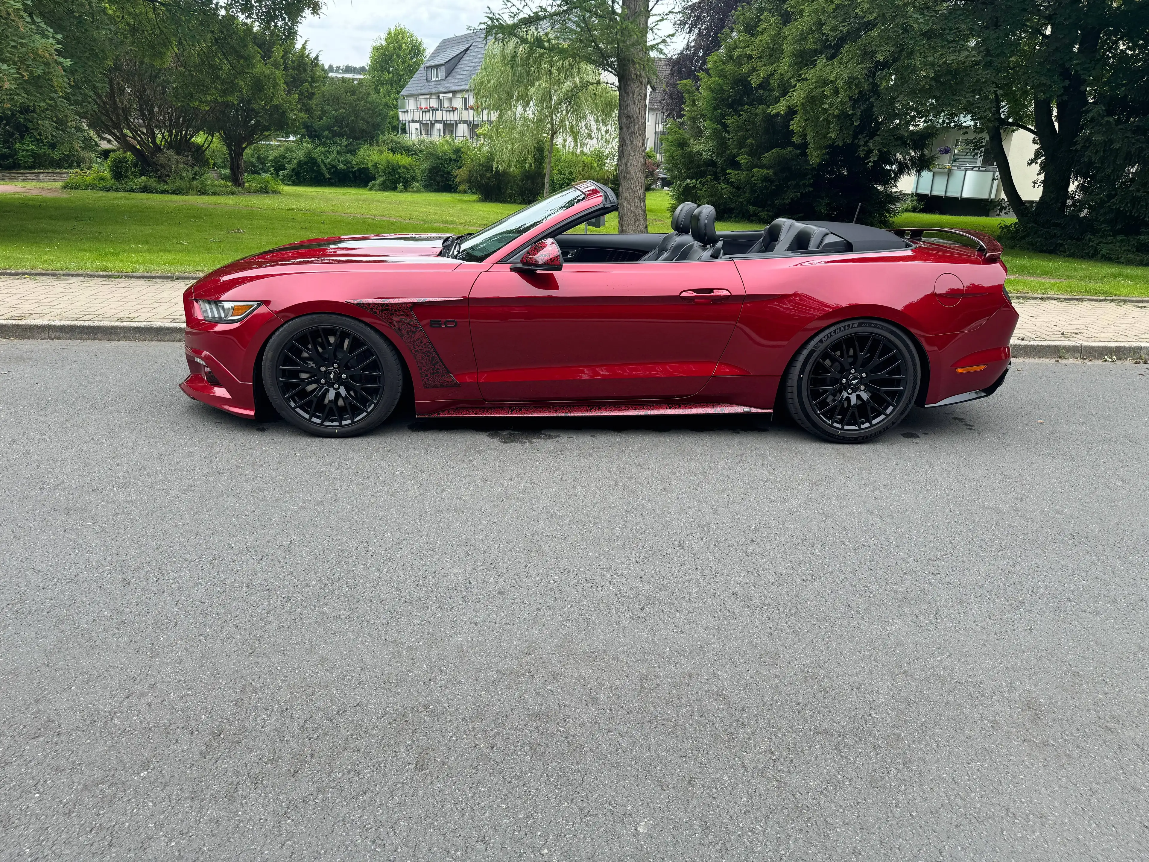 Ford Mustang GT Convertible( DEUTSCHE  AUSFÜHRUNG) — photo 8
