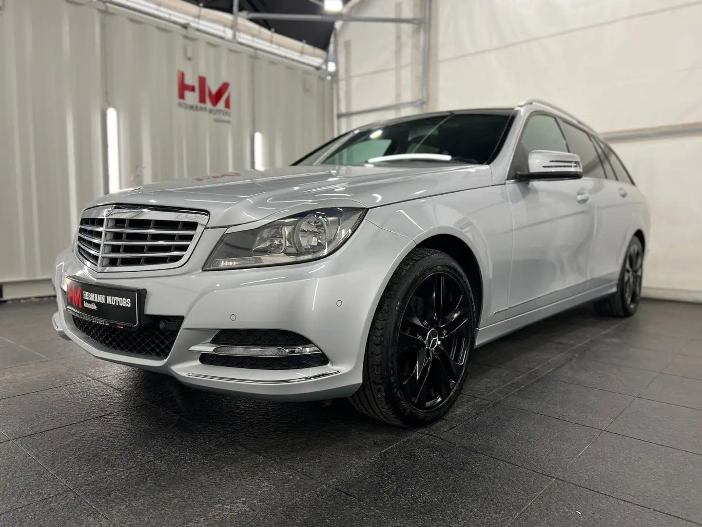 Mercedes-Benz C 180 C -Klasse T-Modell/SHZ/Navi/Einpark./CD Silber - 1
