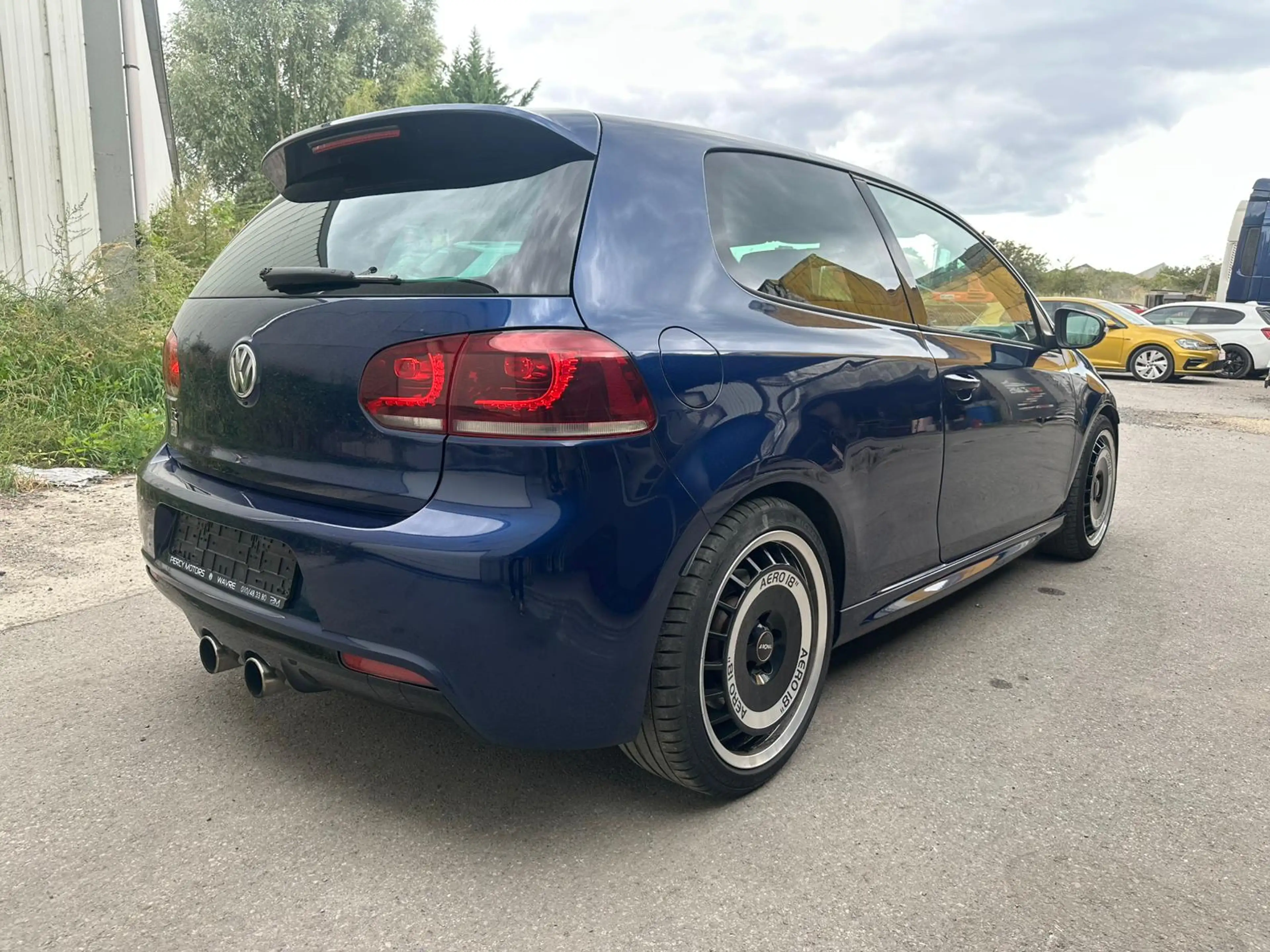 Volkswagen Golf R — photo 3