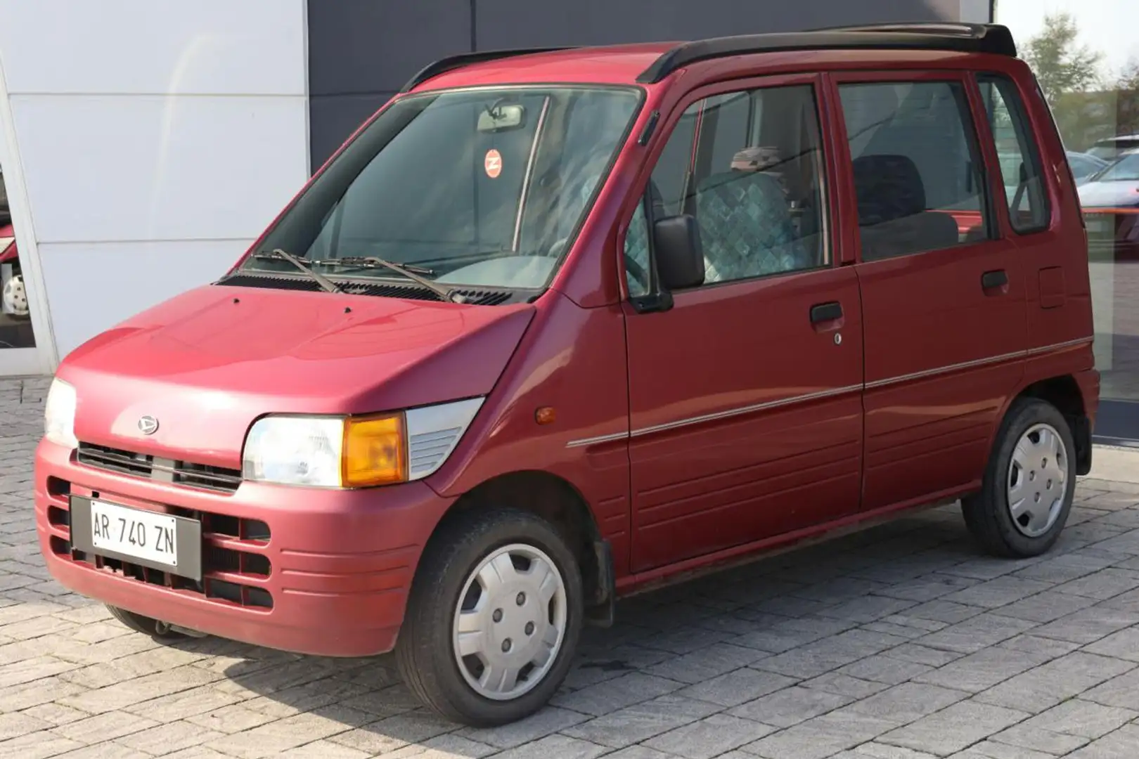 Daihatsu Move 847i cat Rood - 2