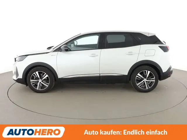Peugeot 3008 view 3