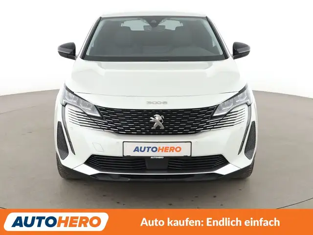 Peugeot 3008 view 9