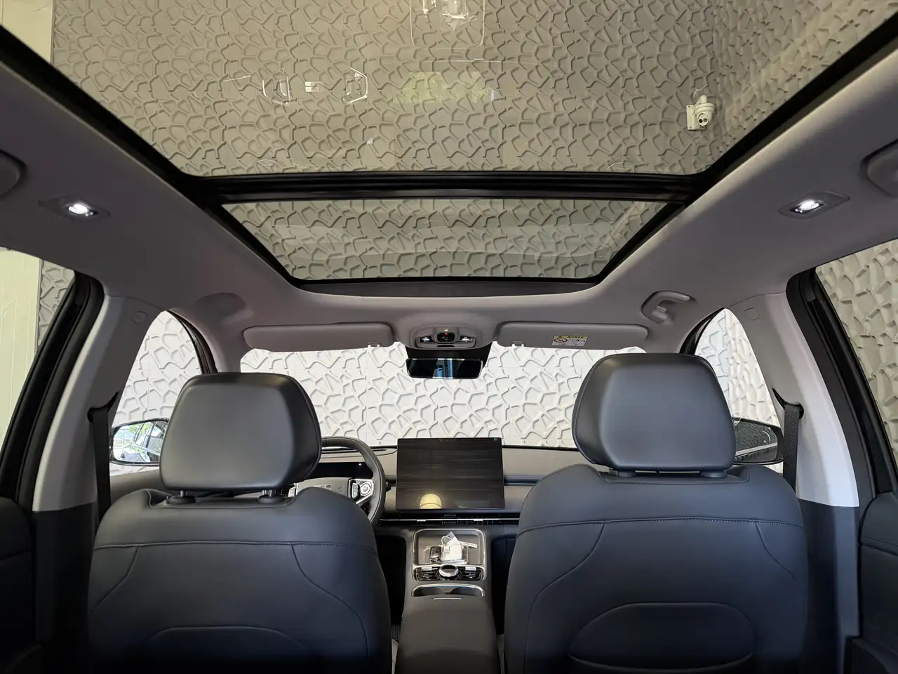 Geely Starray EM-i 2026 — фото 6