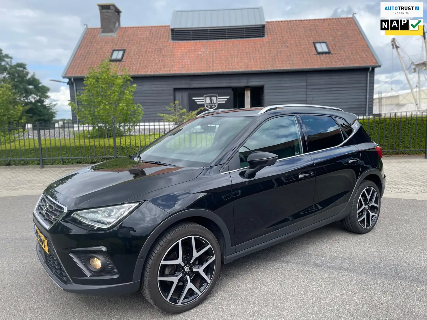 SEAT Arona 1.0 TSI FR AUTOMAAT LED-XENON NAVI-VIRTUAL CAMERA Schwarz - 1