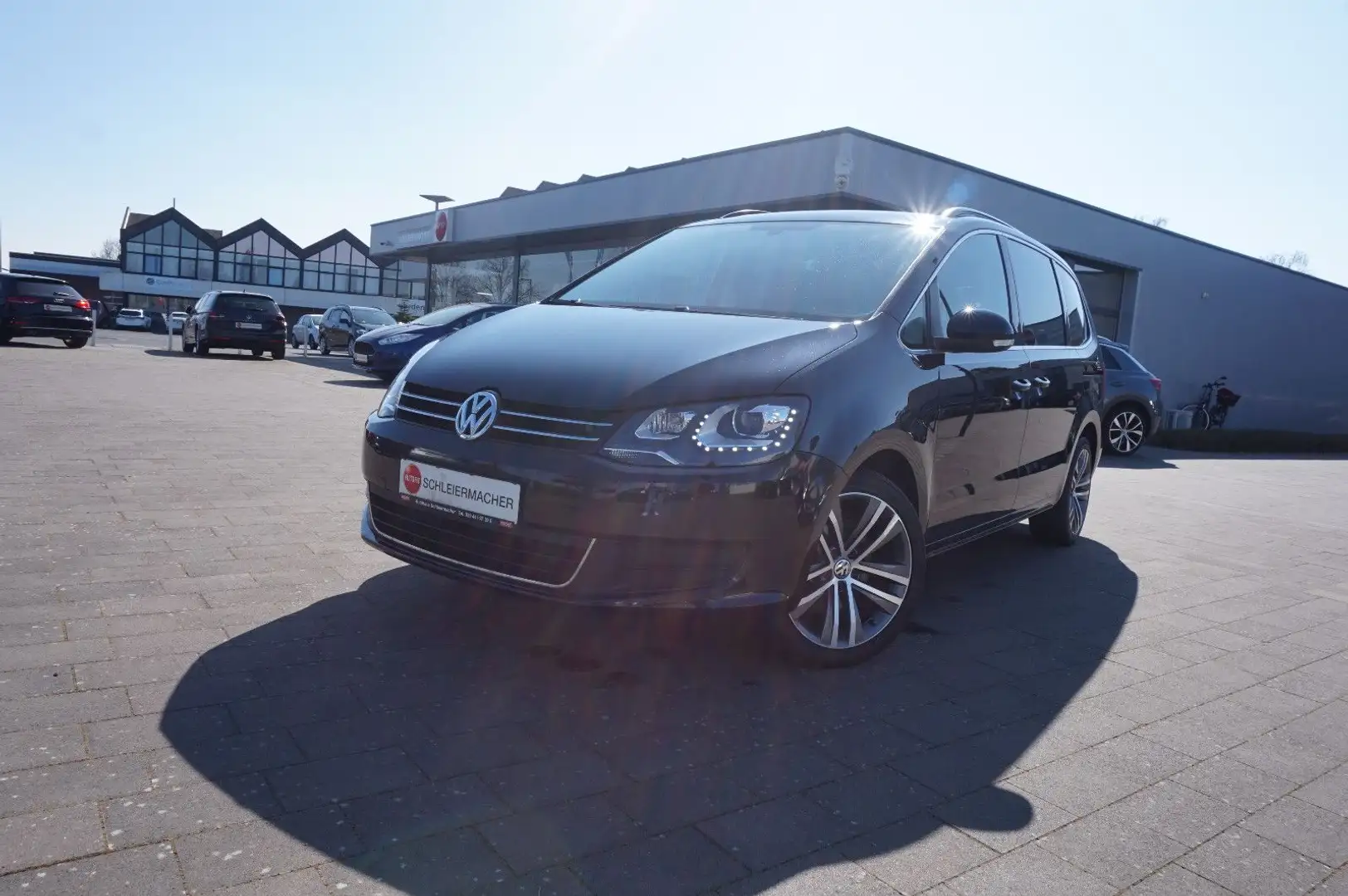 Volkswagen Sharan Comfortline Xenon Navi Schwarz - 1