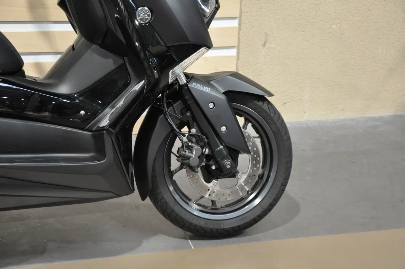 Yamaha X-Max 125 Noir - 2