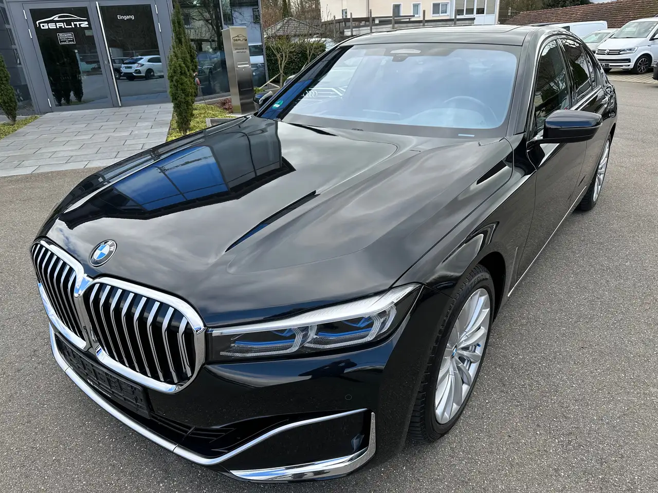 BMW 730