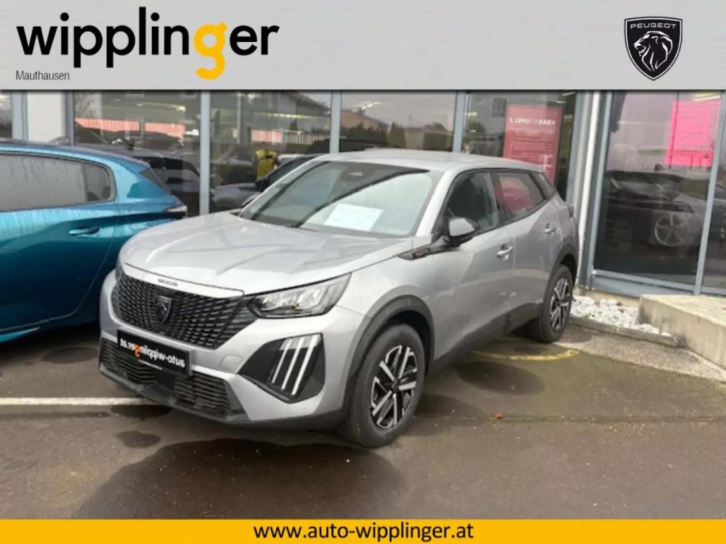 Peugeot 2008 Style Pure Tech 100 MT6 LP € 28.442,- Grau - 1