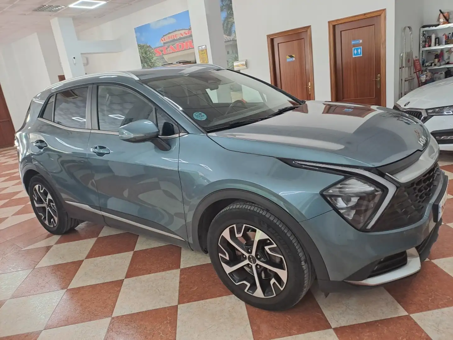 Kia Sportage 1.6 T-GDi Drive 150 Azul - 2