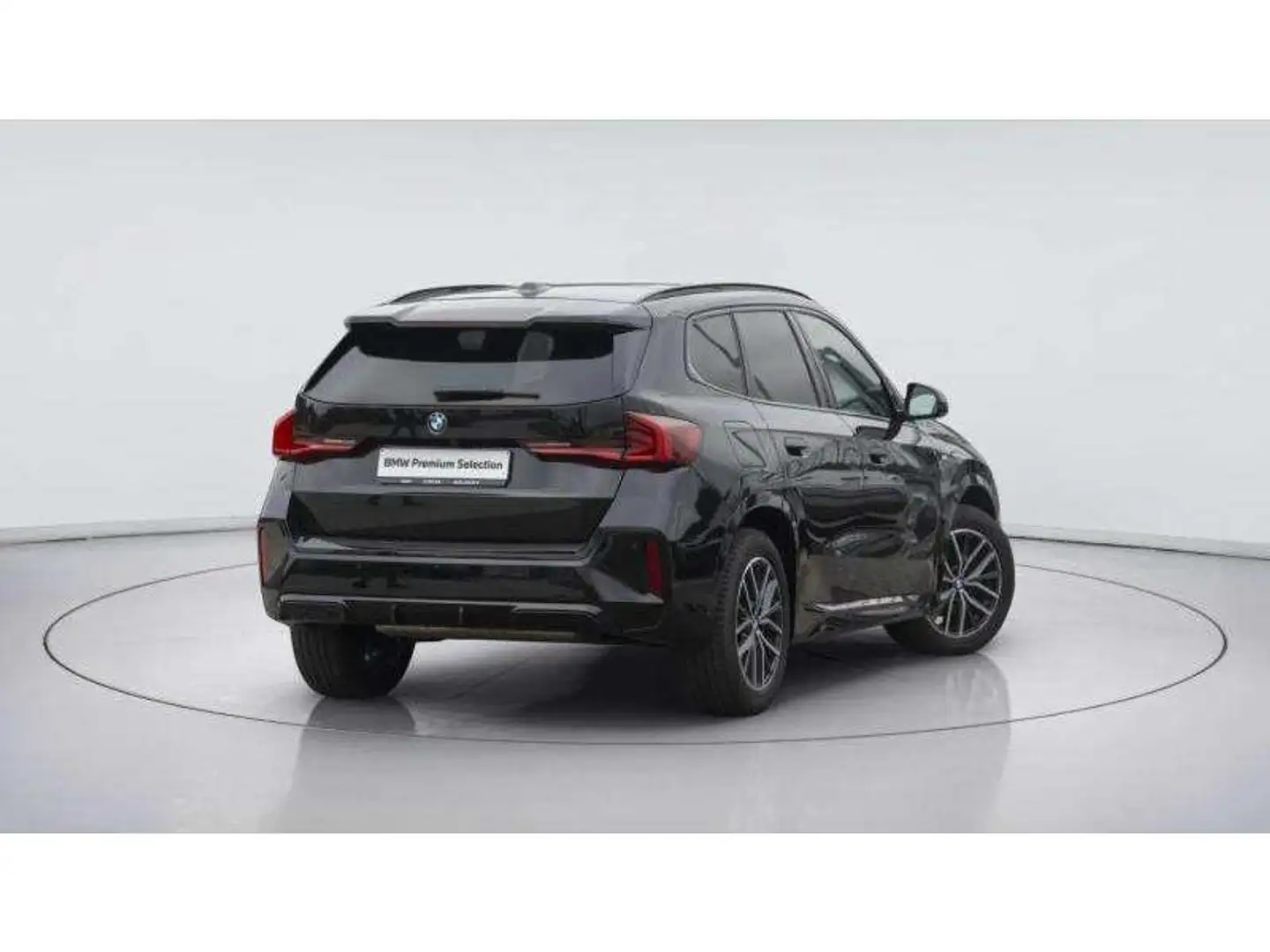 BMW X1 Kit M Sport BMW X1 sDrive 18i Kit M Sport Noir - 2
