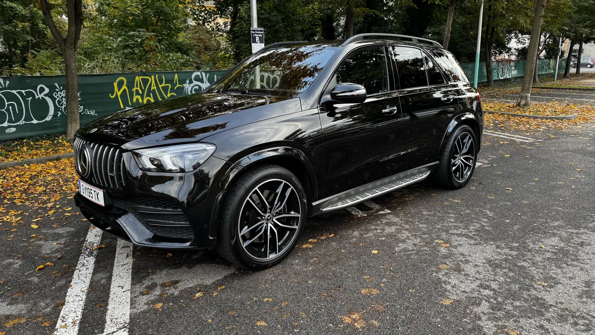 Mercedes-Benz GLE 350 GLE 350 de AMG, Garantie 02/28, Pano, HUD, Airmatic, 22 Zoll Schwarz - 1