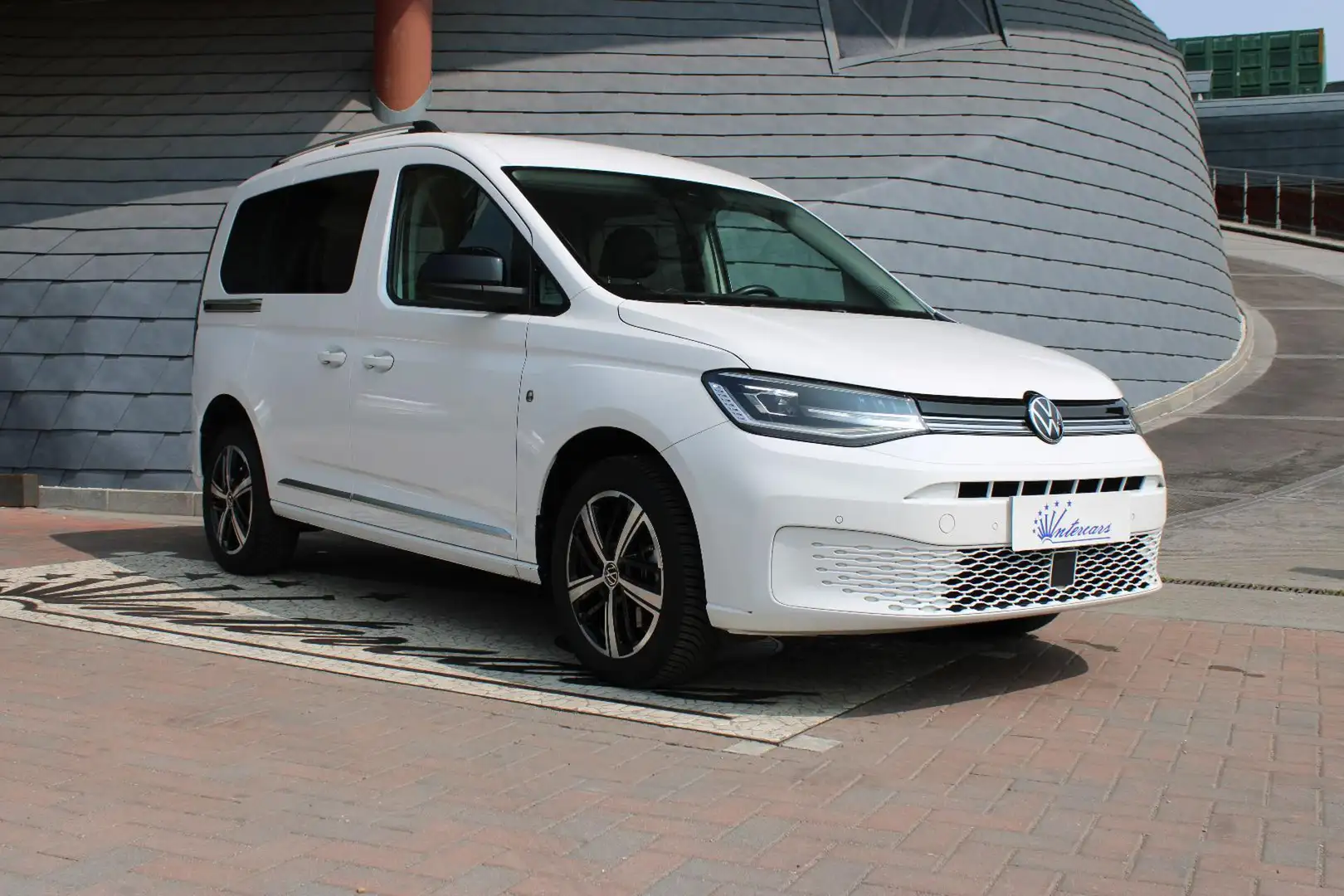 Volkswagen Caddy 2.0 TDI 122cv 4Motion Style Bianco - 2