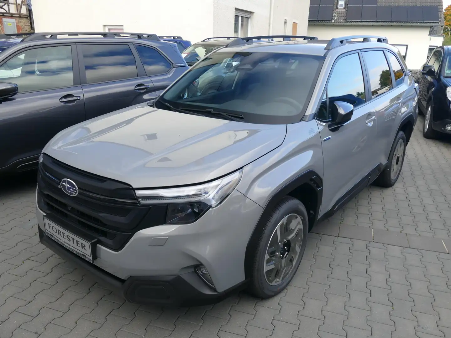 Subaru Forester 2.0ie ACTIVE*4X4*360° KAMERA*-6.571,00€*LED* Blau - 1