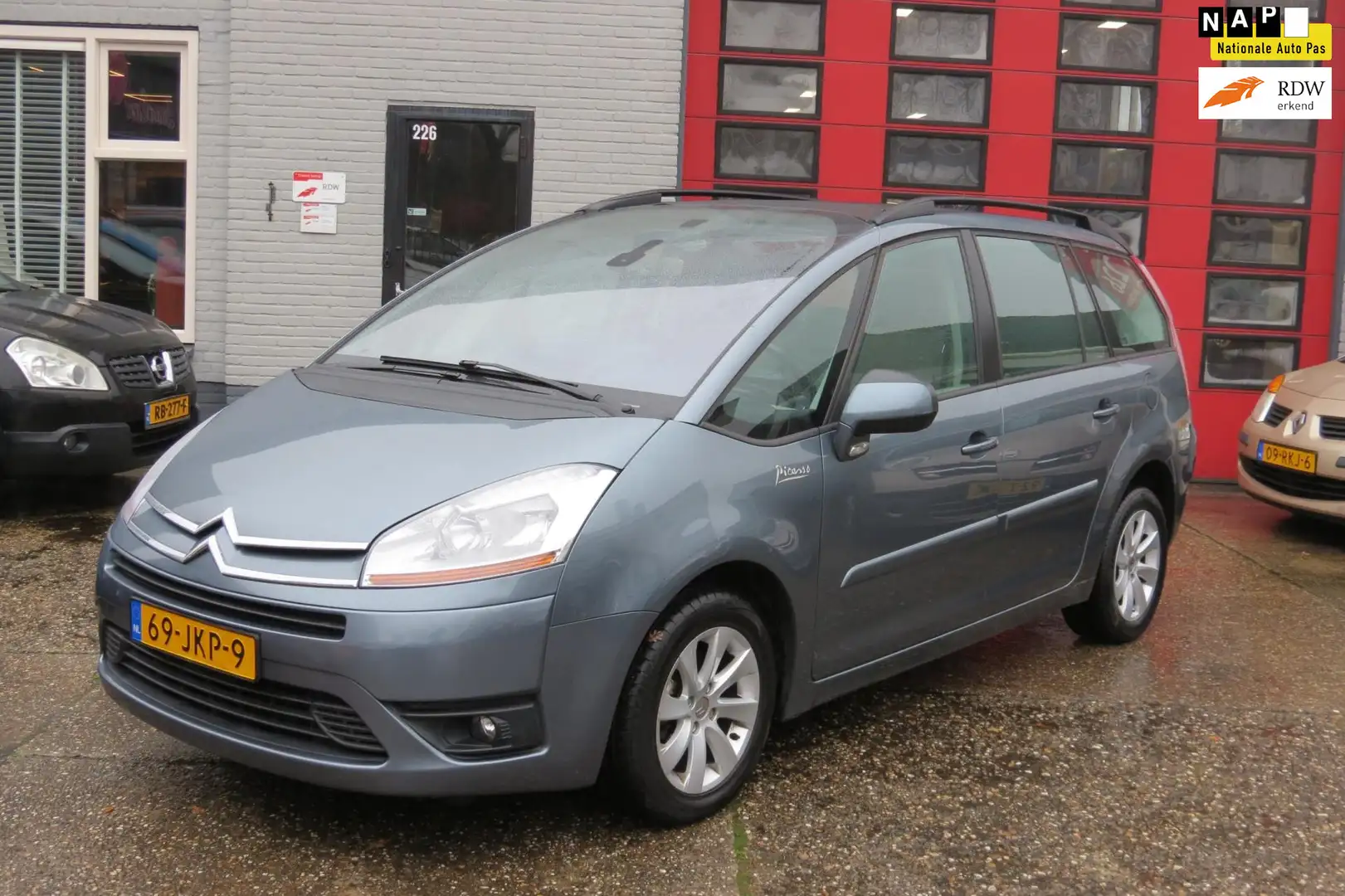 Citroen Grand C4 Picasso 1.6 VTi Ambiance 7 Persoons, PANORAMADAK Grau - 1