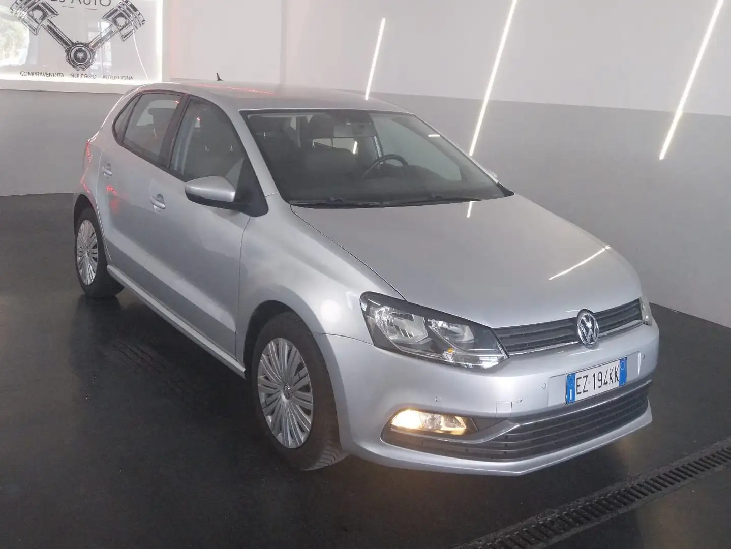 Volkswagen Polo Polo V 2014 5p 1.4 tdi bm Fresh 75cv Silber - 2
