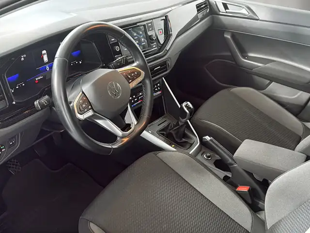 Volkswagen Polo view 7