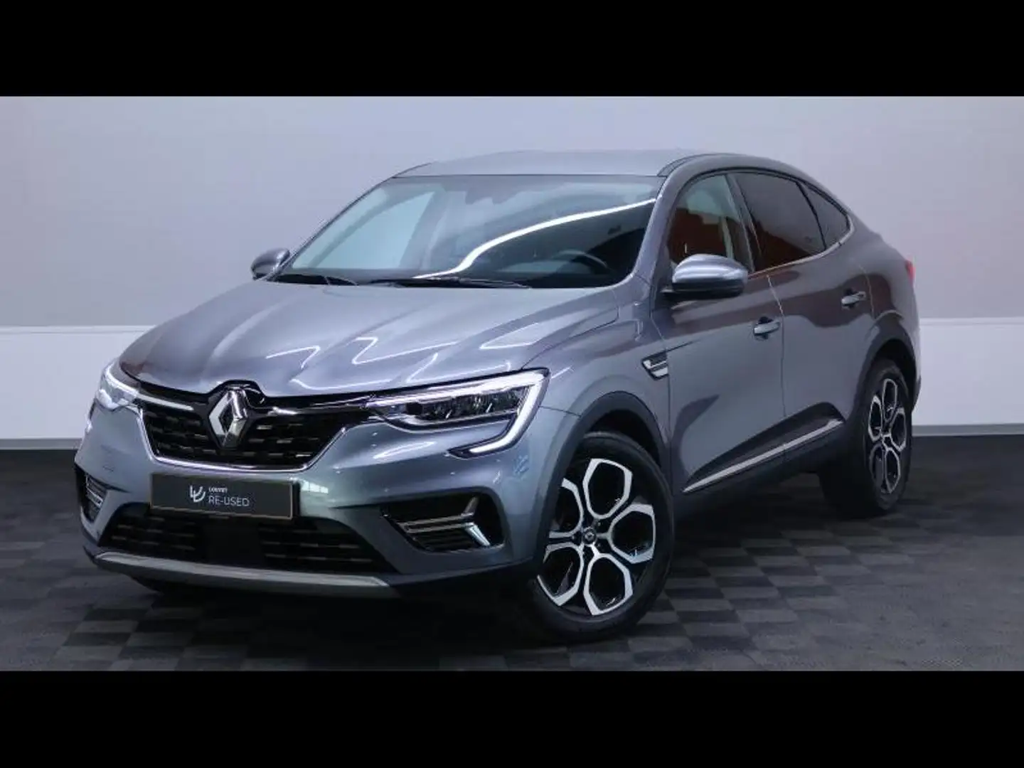 Renault Arkana E-TECH Hybrid 145 Intens Grijs - 1