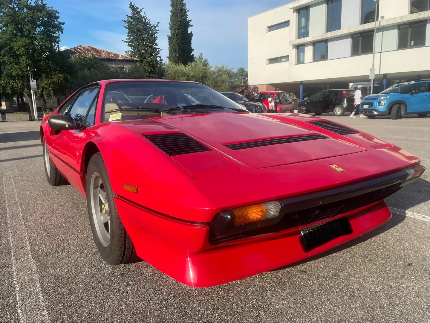 Ferrari 208 208 2.0 turbo GTB 220cv Rosso - 1