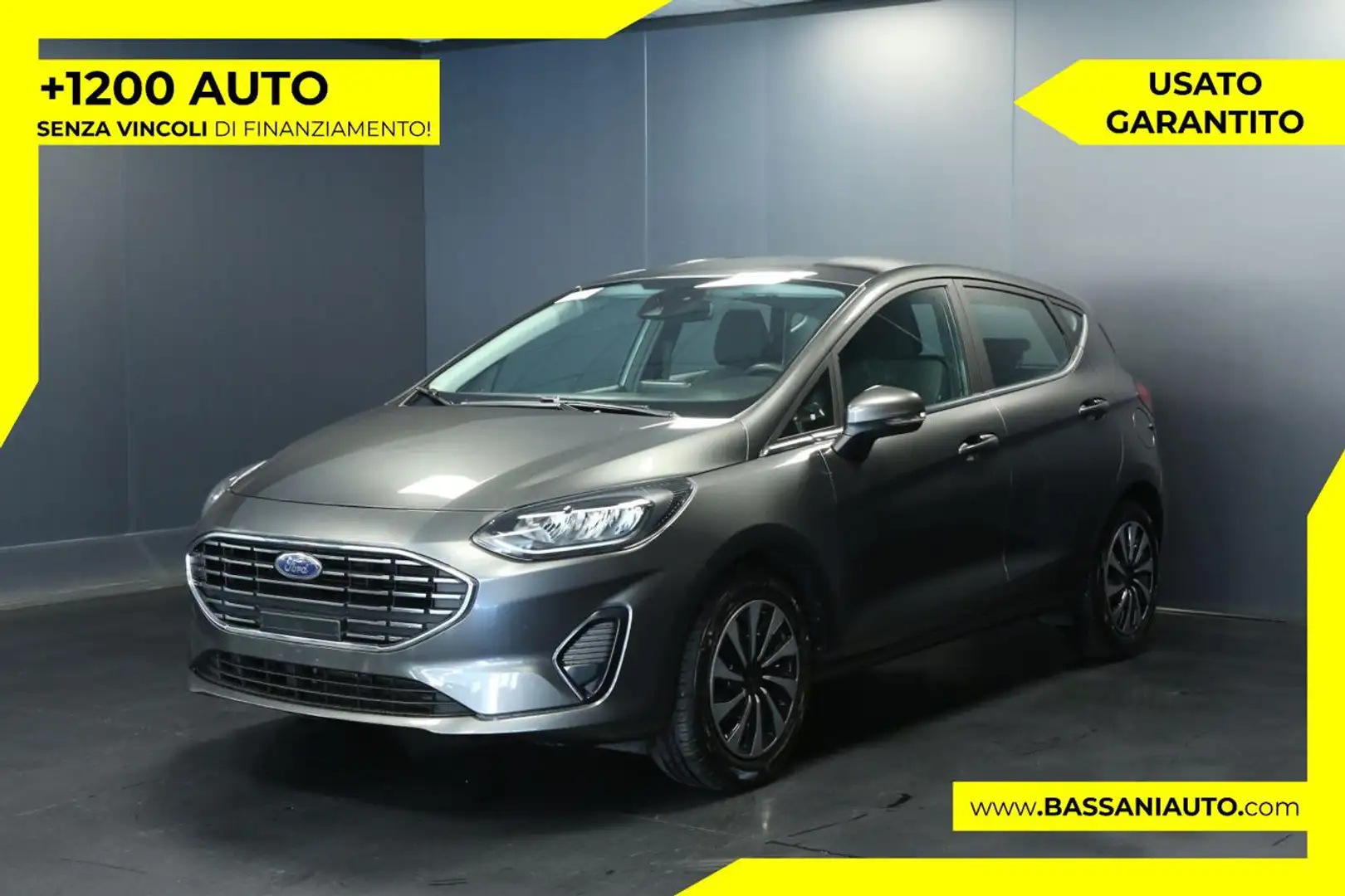 Ford Fiesta 1.1 75 CV 5 porte Titanium Grigio - 1