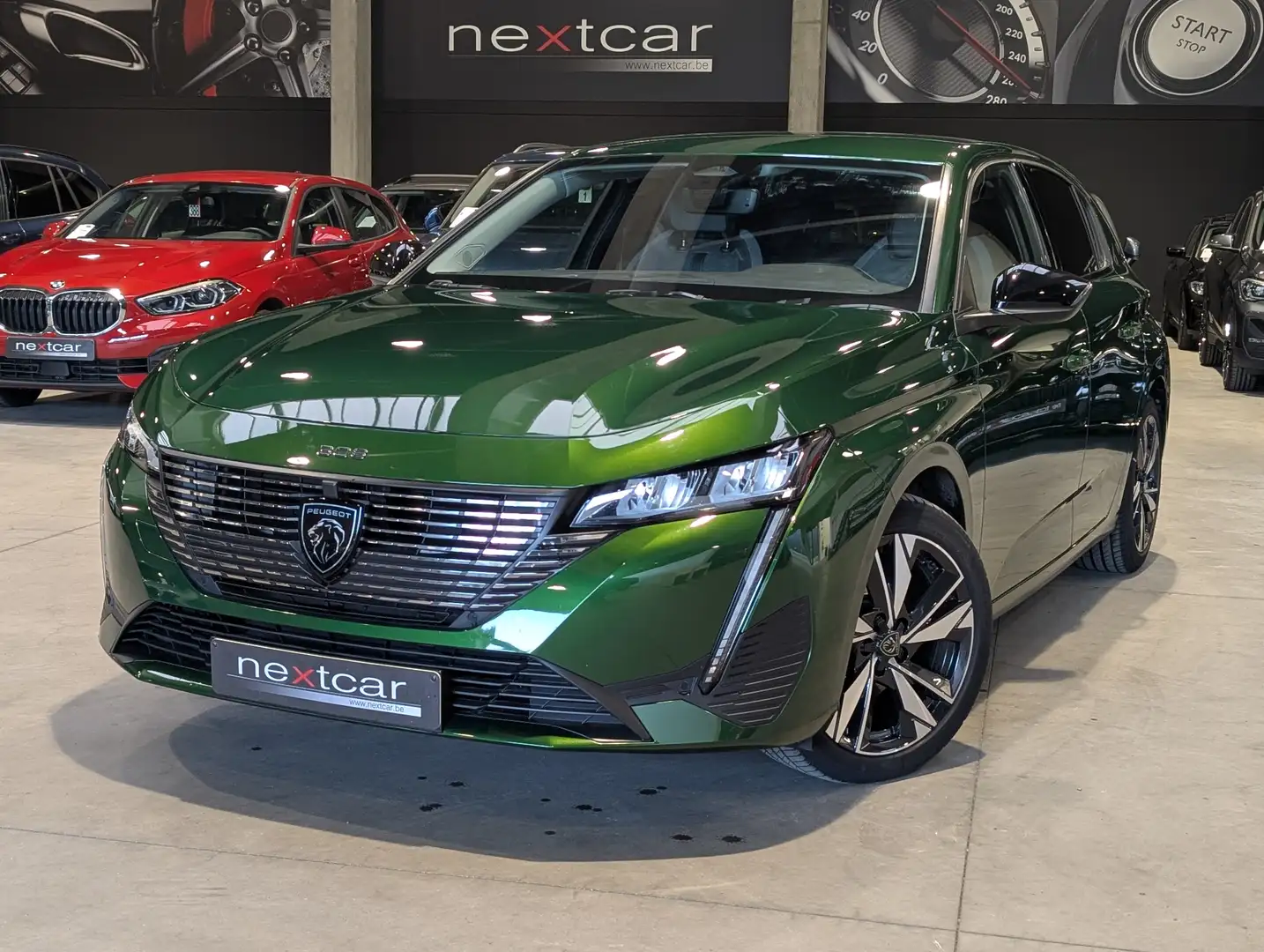 Peugeot 308 1.2i Allure FULL LED-NAVI-ATTELAGE-CAMERA-PARKING Vert - 1