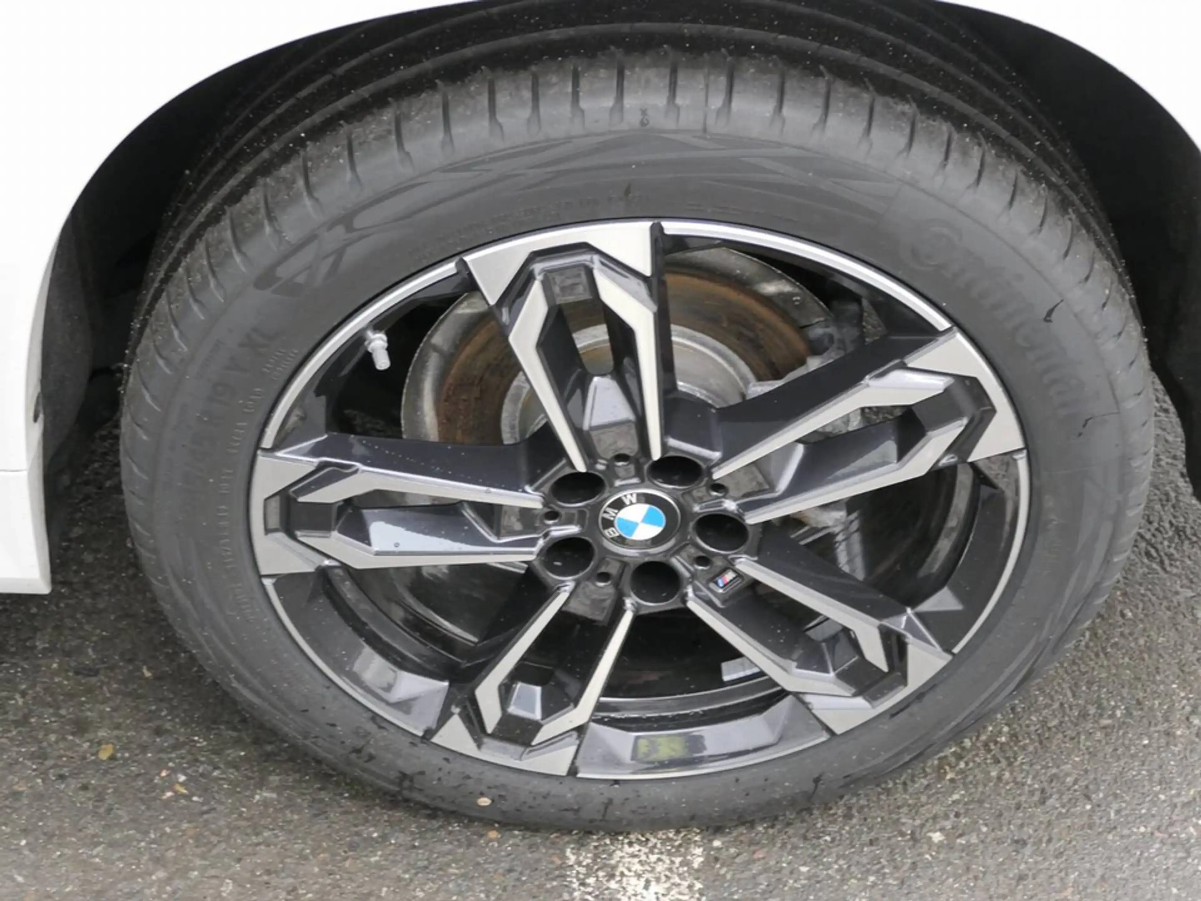 BMW X1 sDrive20i M Sportpaket adapLED Navi DA+ 19"LM — photo 13