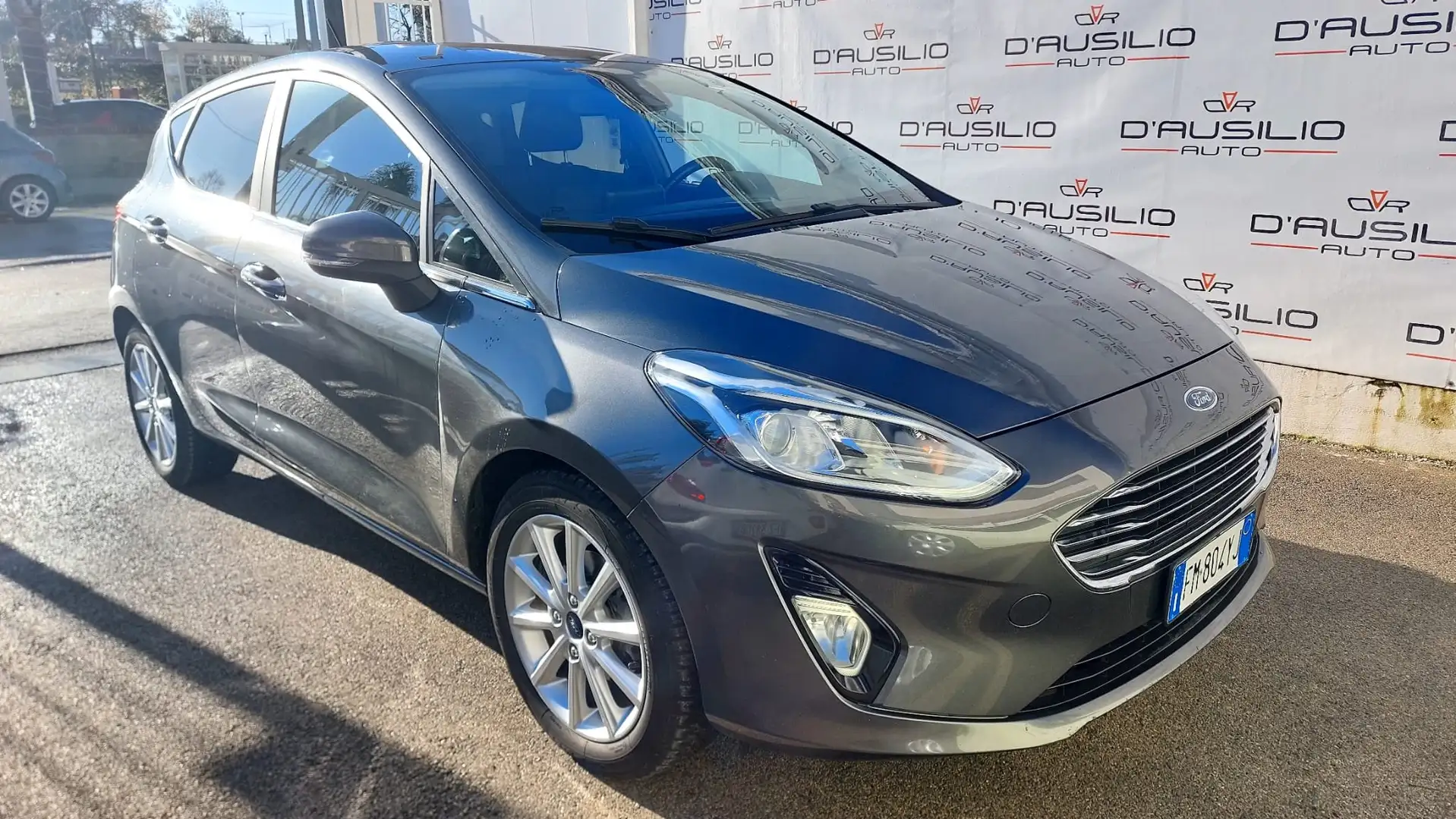 Ford Fiesta Fiesta 5p 1.5 tdci Titanium 85cv Grigio - 1