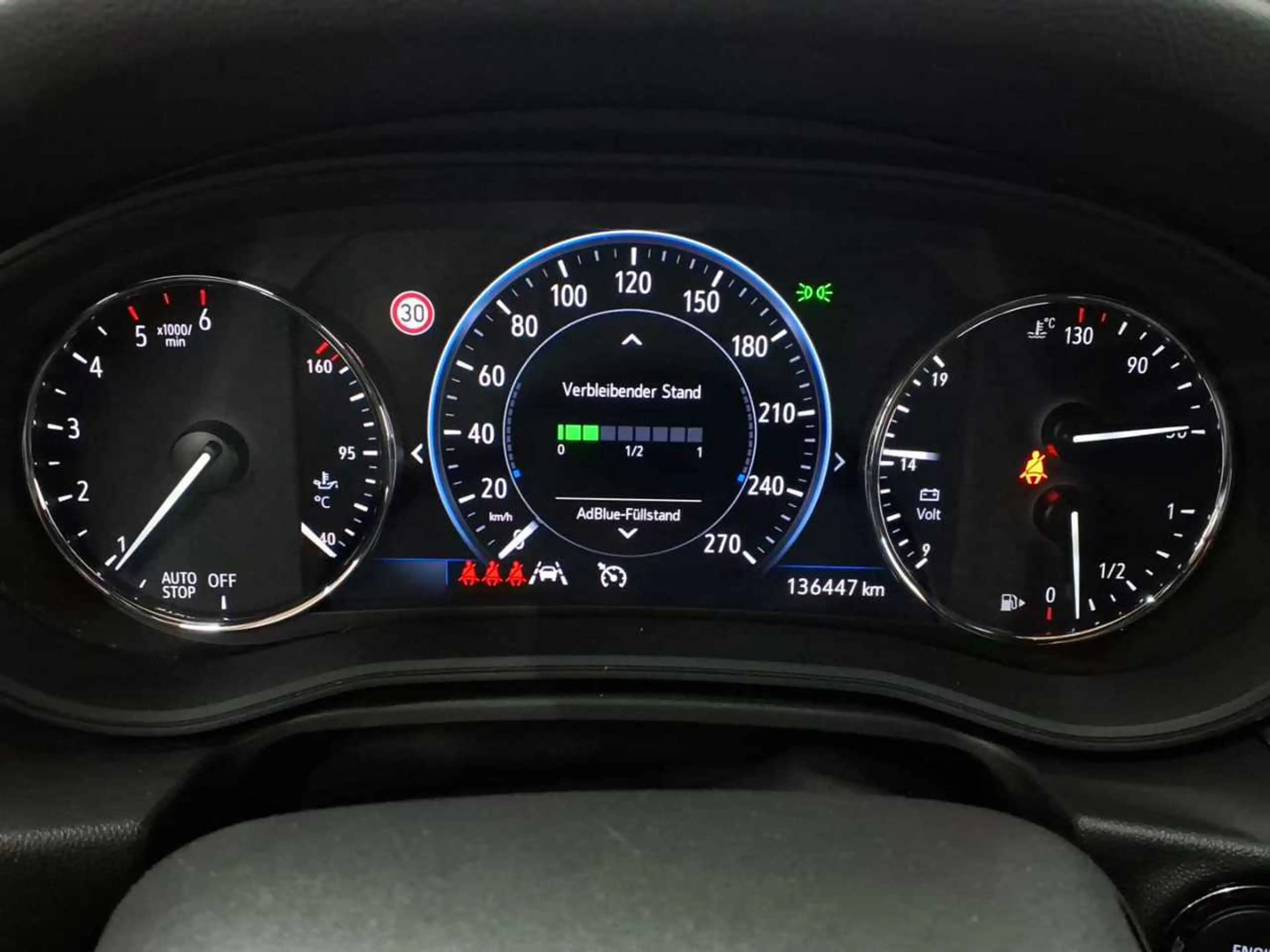 Opel Insignia Insignia ST 2.0D Business Prem. KAM — photo 11