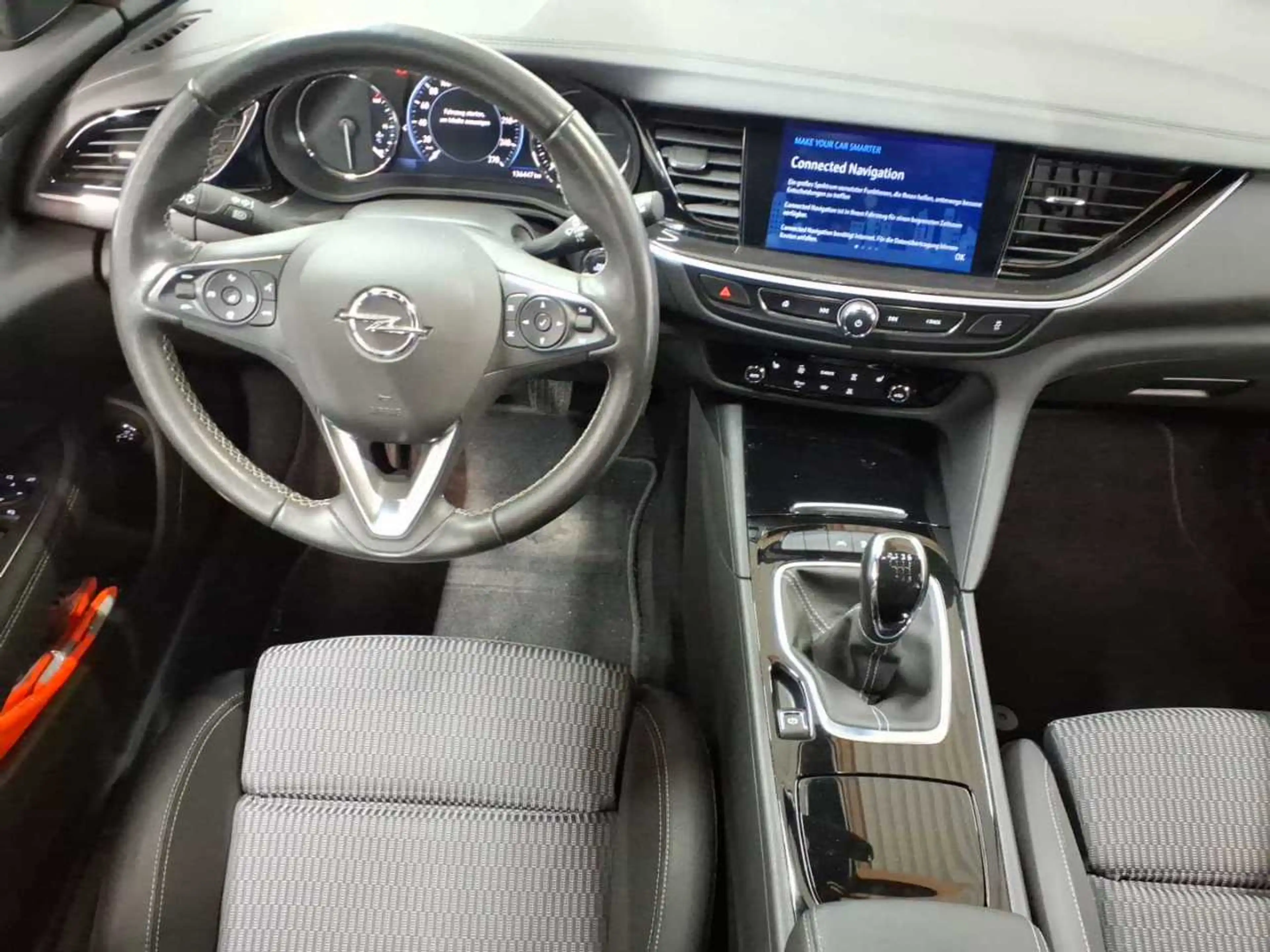 Opel Insignia Insignia ST 2.0D Business Prem. KAM — photo 10