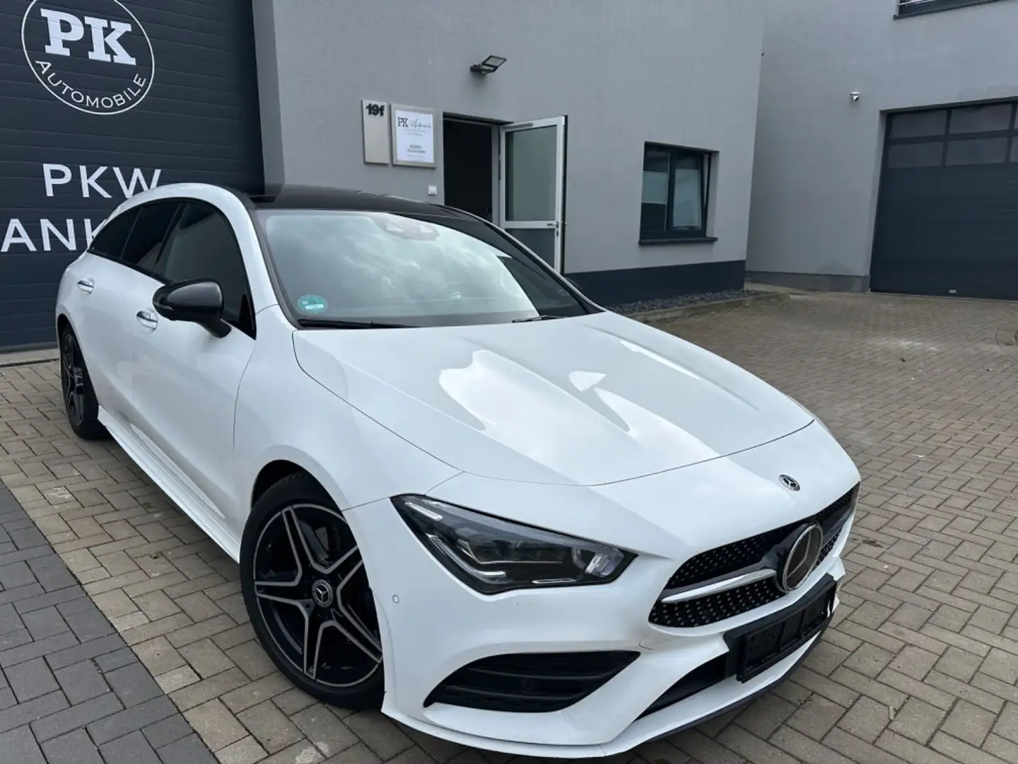 Mercedes-Benz CLA 220 d Shooting Brake AMG PAKET Kam360 VOLL Blanco - 2