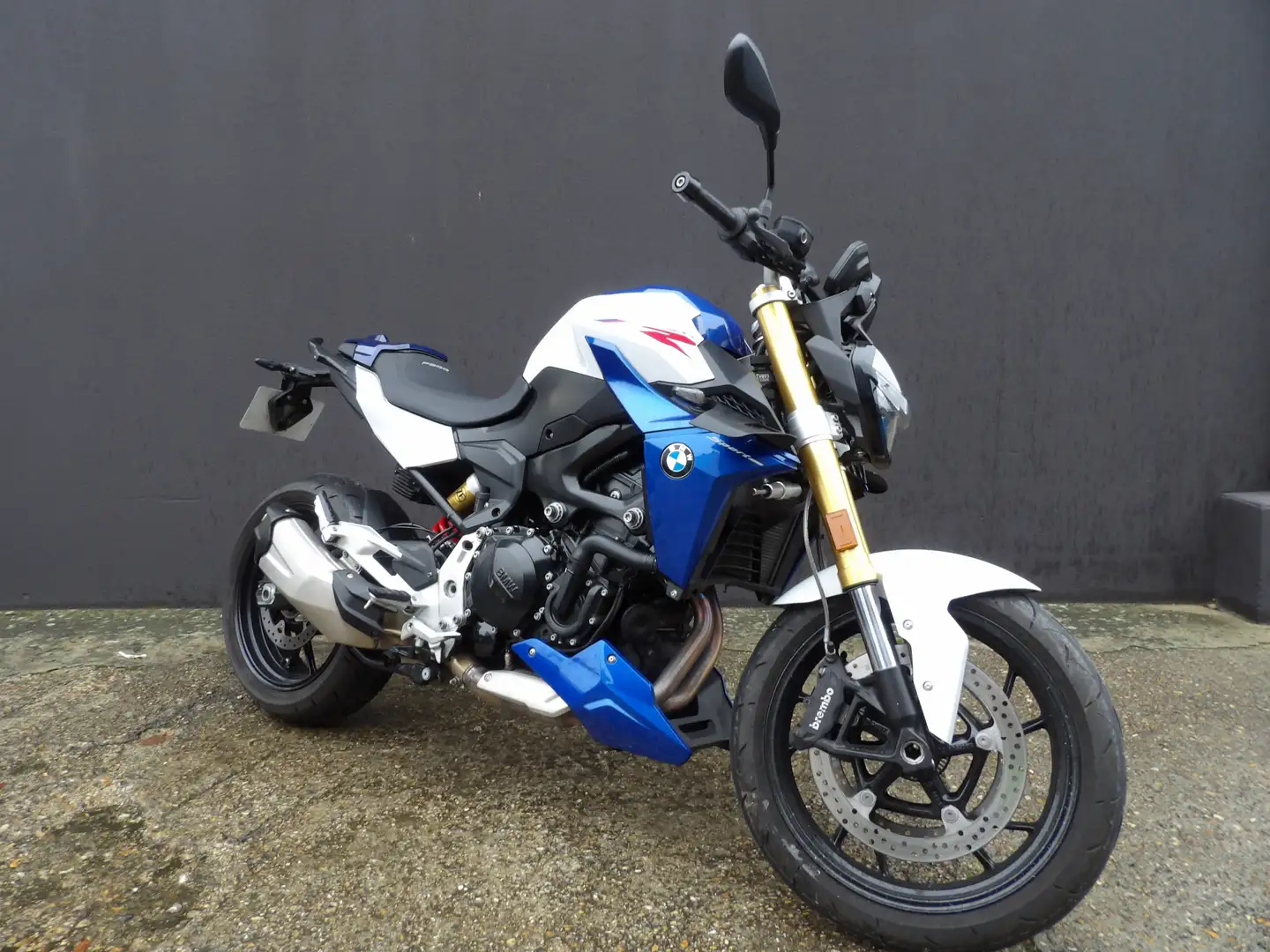 BMW F 900 R Blanc - 2