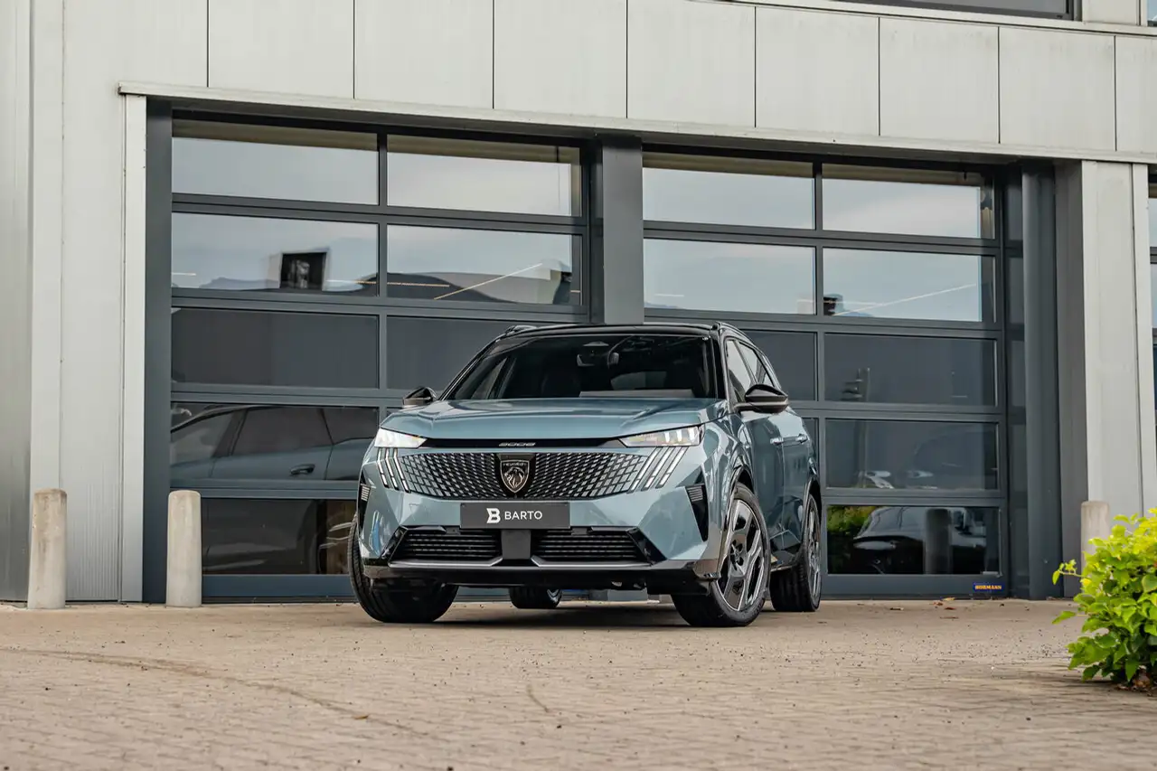 Peugeot 5008
