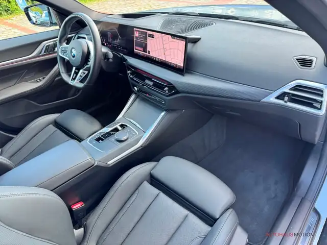 BMW 4 Series view 14