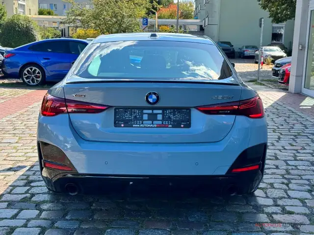 BMW 4 Series view 6