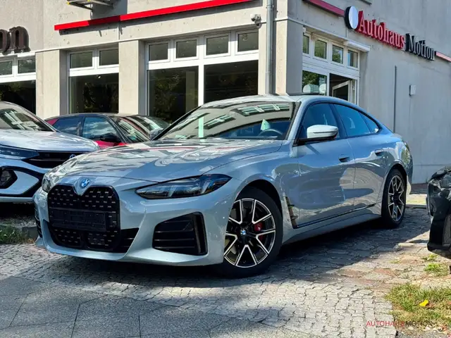 BMW 4 Series view 2