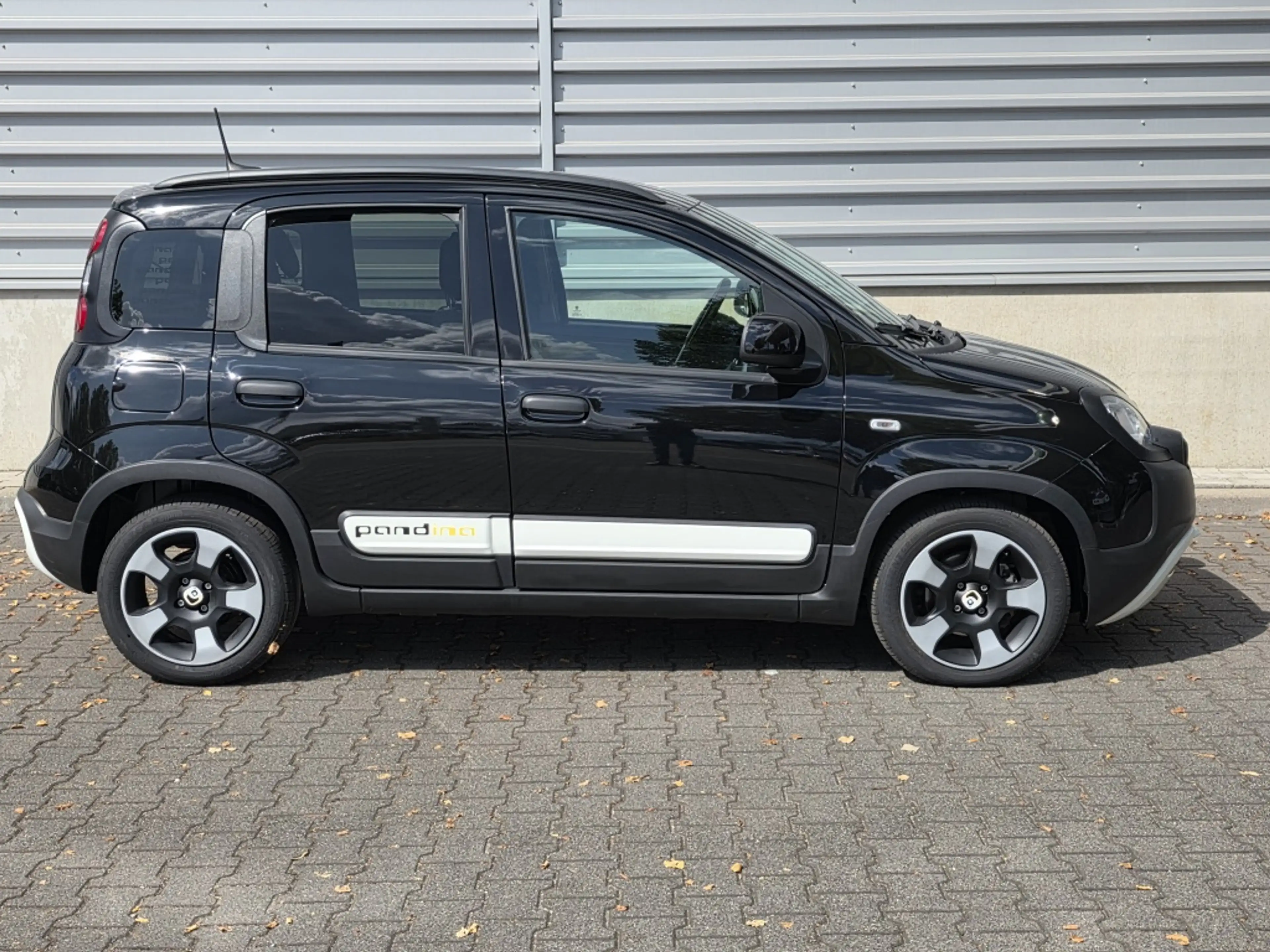 Fiat Pandina Cross | Hybride | Apple Carpl. Andr. Auto | — photo 3